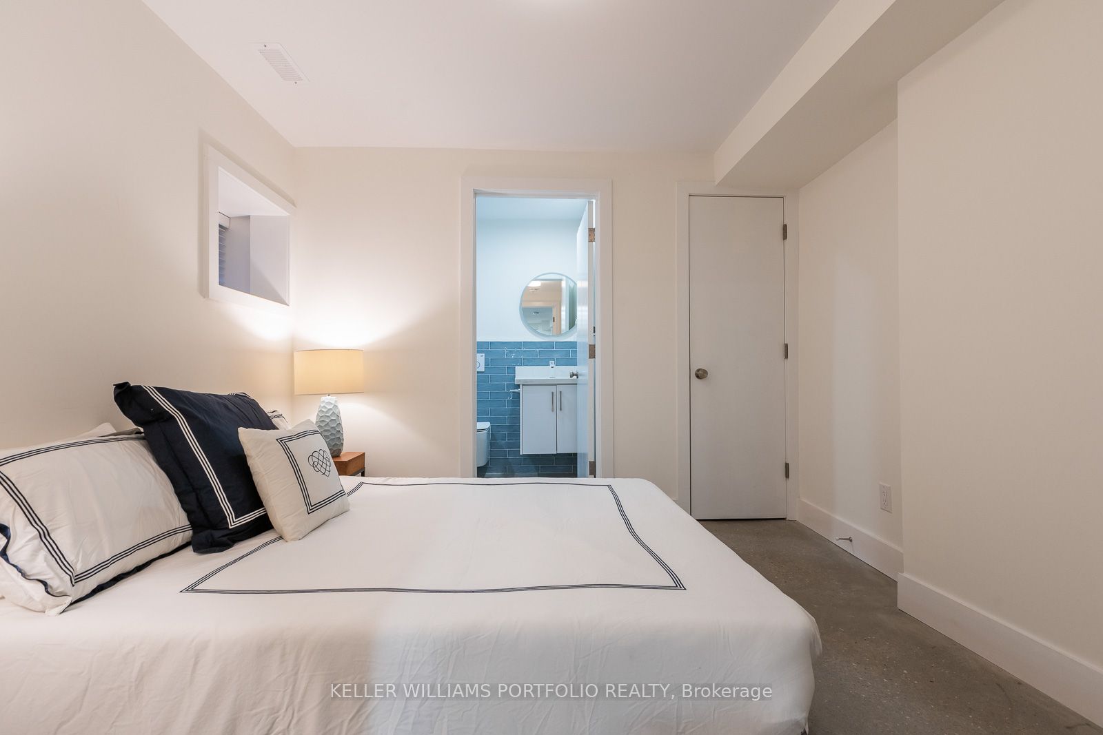 MLS #W12358046 image #16