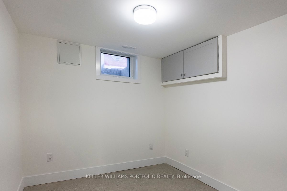 MLS #W12358046 image #2