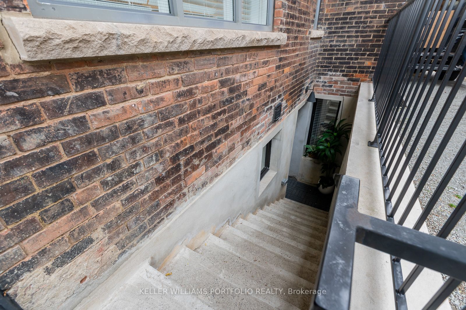 MLS #W12358046 image #24