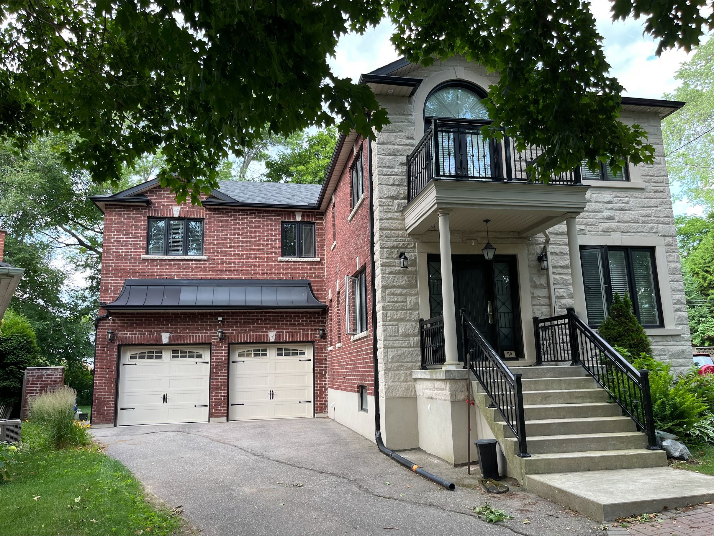MLS #W12359149 image #0