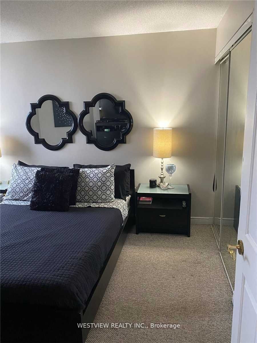 MLS #W12359430 image #12