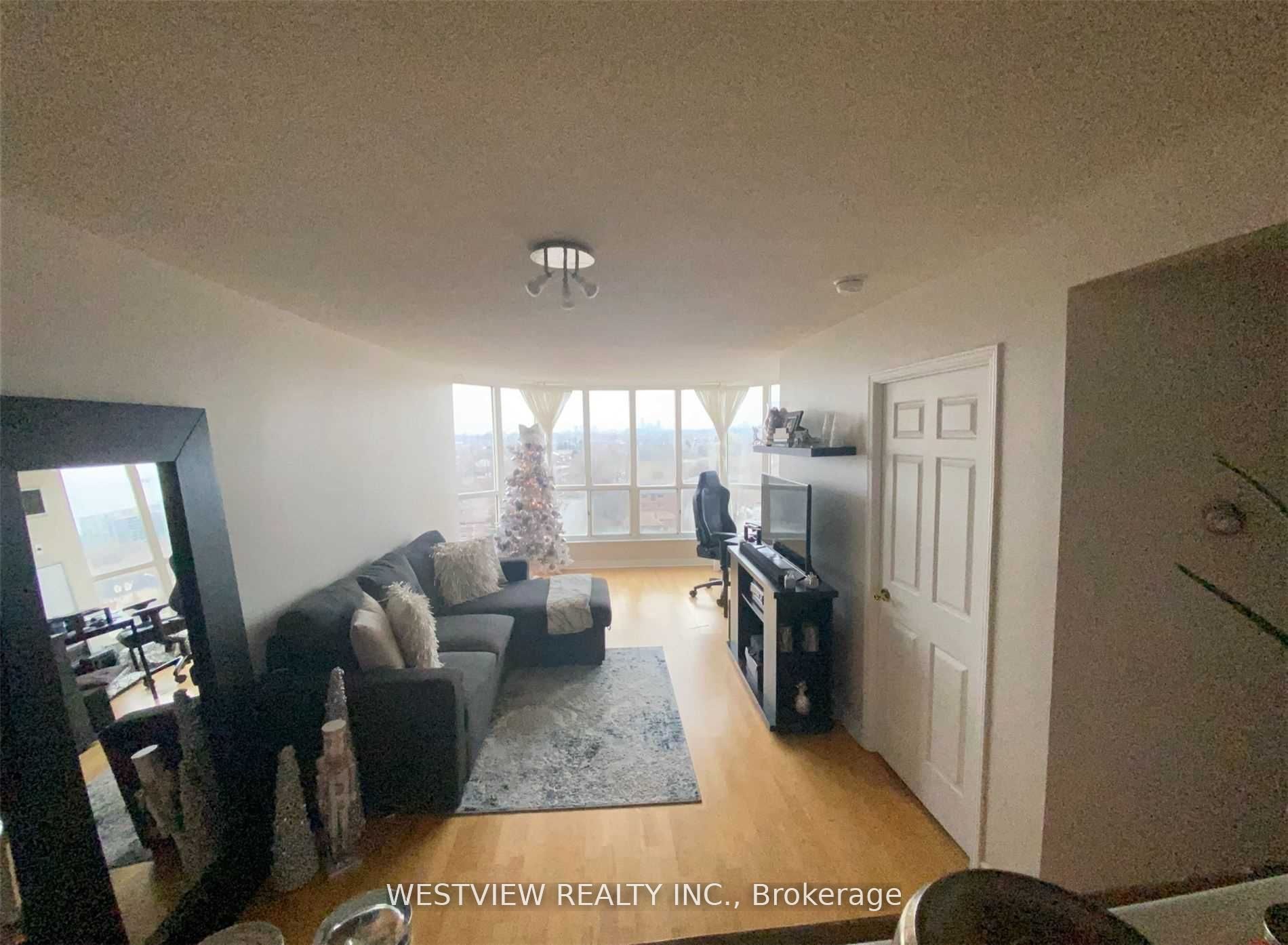 MLS #W12359430 image #6