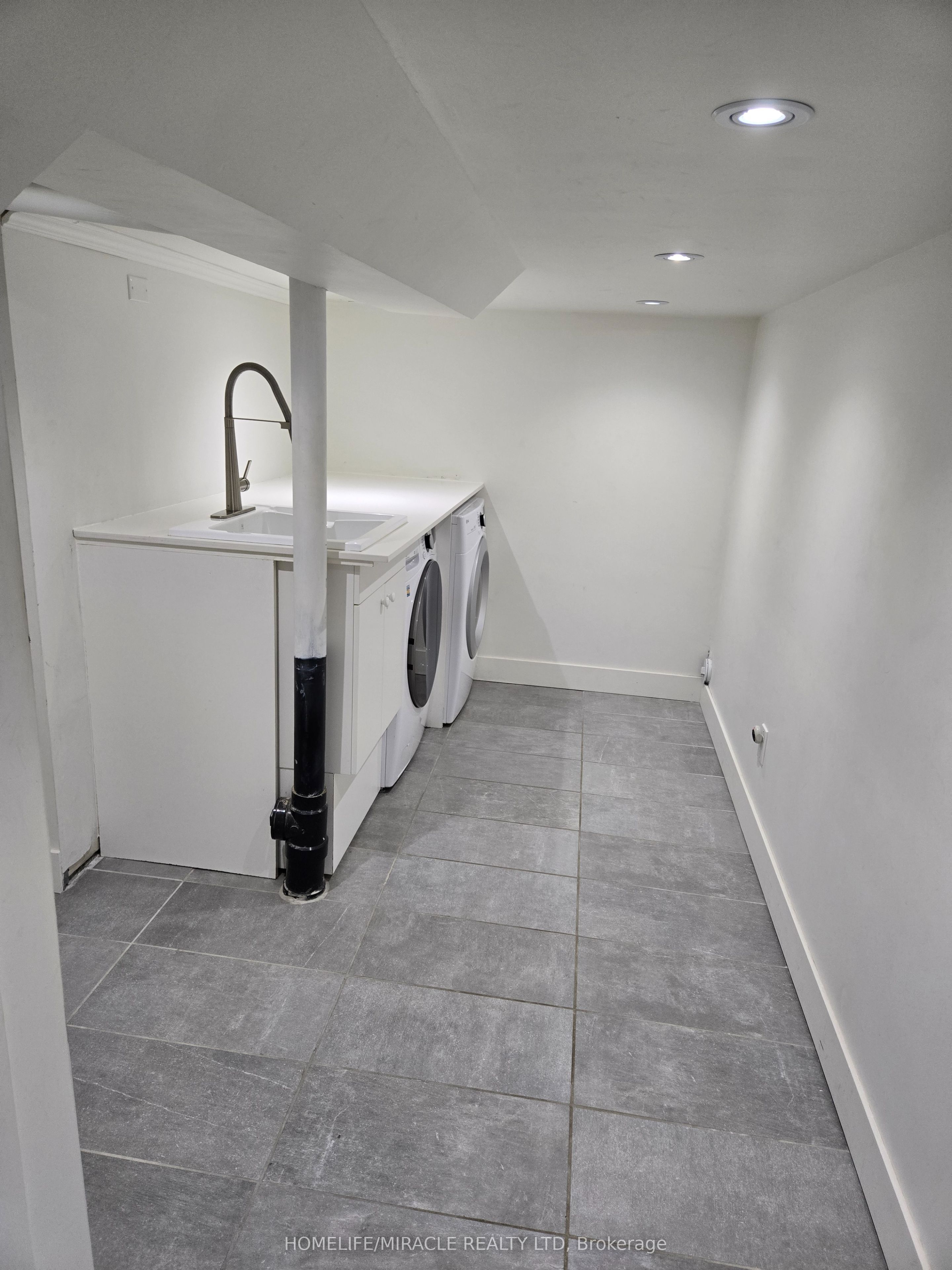 MLS #W12359963 image #1