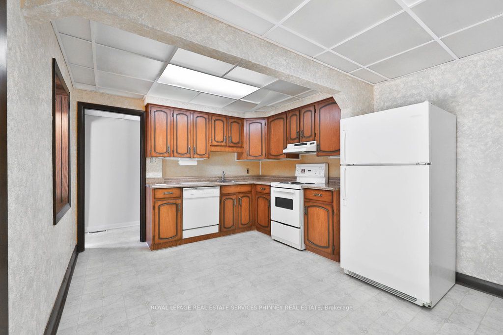 MLS #W12359968 image #13