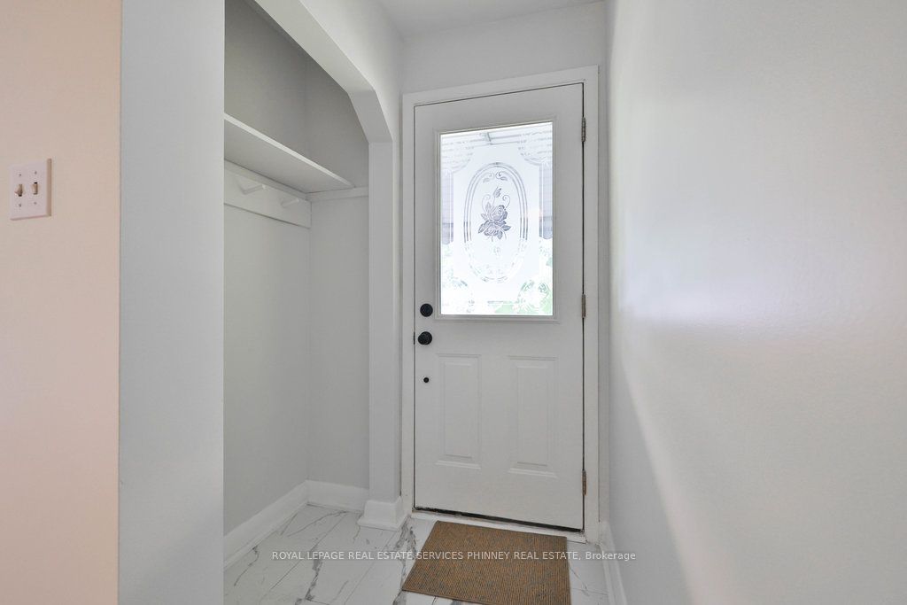 MLS #W12359968 image #2