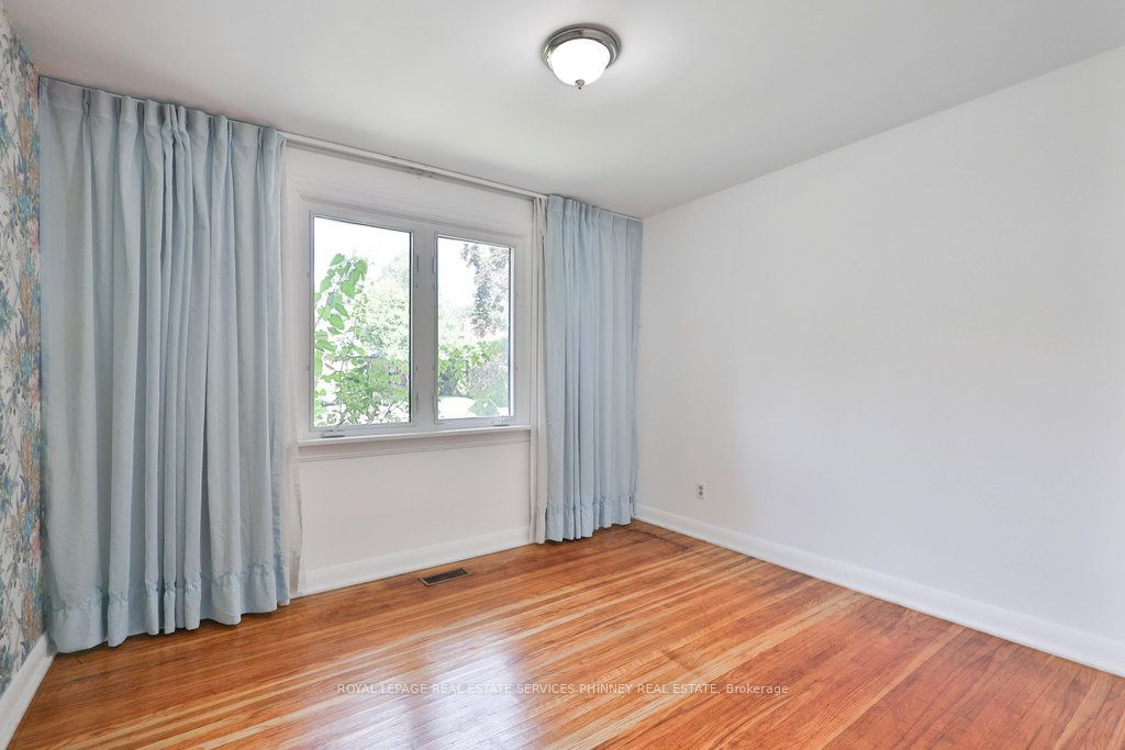 MLS #W12359968 image #7