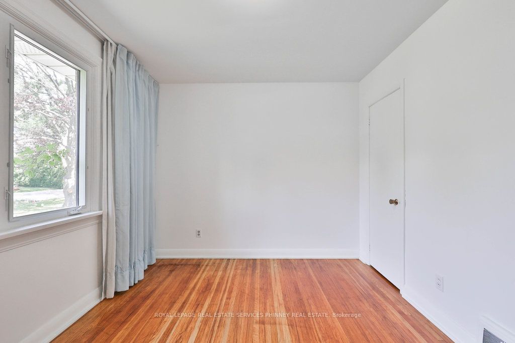 MLS #W12359968 image #8