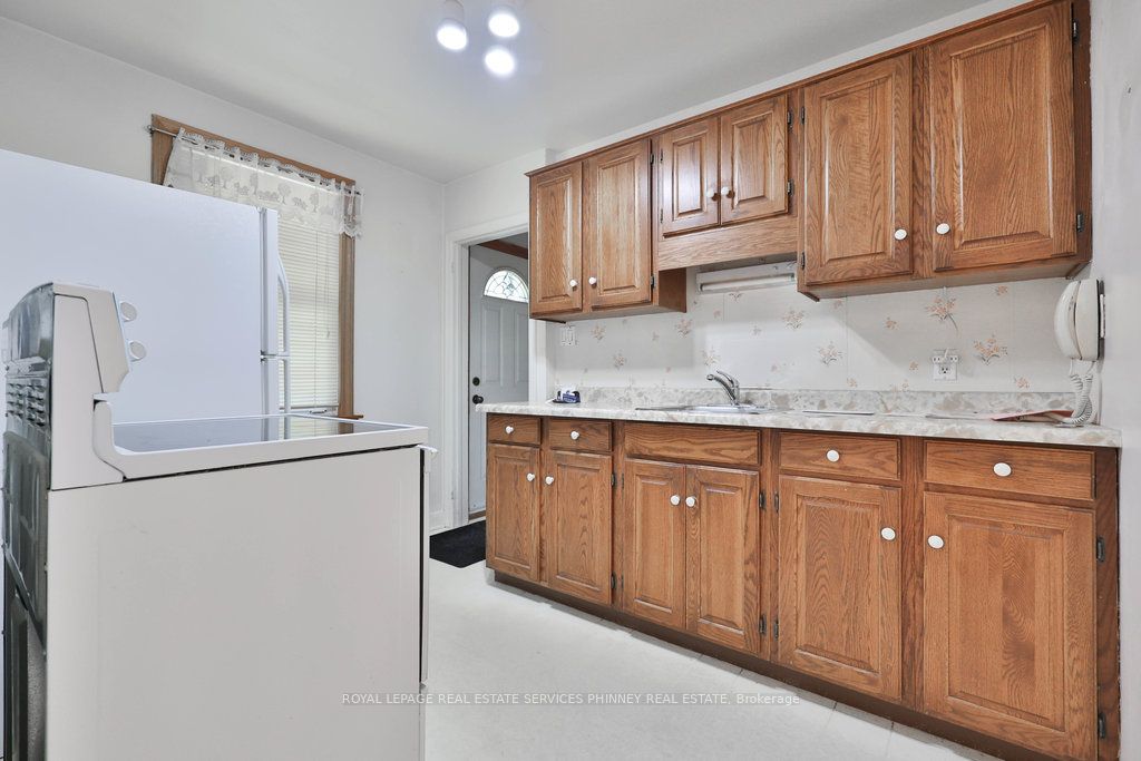 MLS #W12359969 image #7