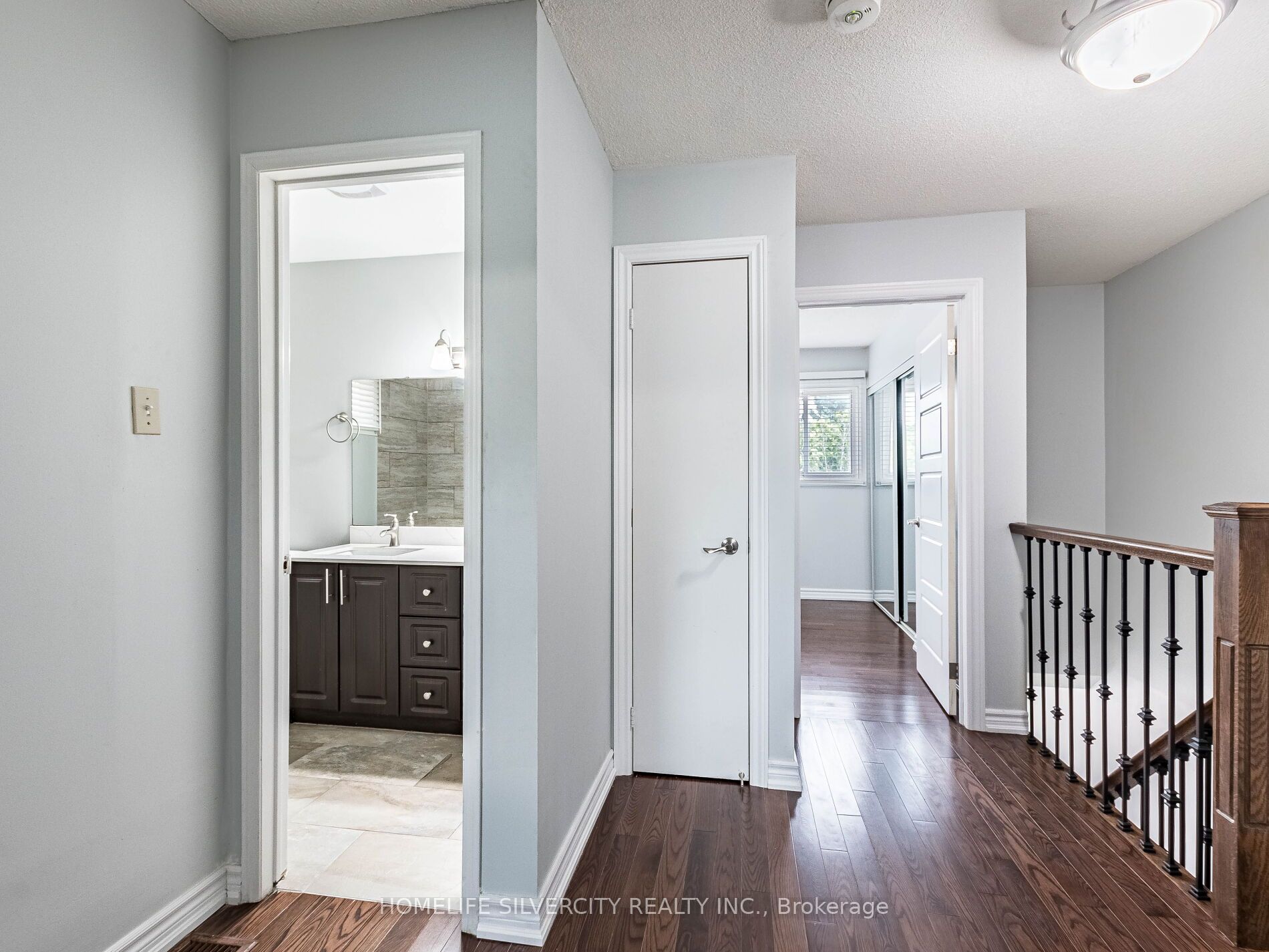 MLS #W12360005 image #27