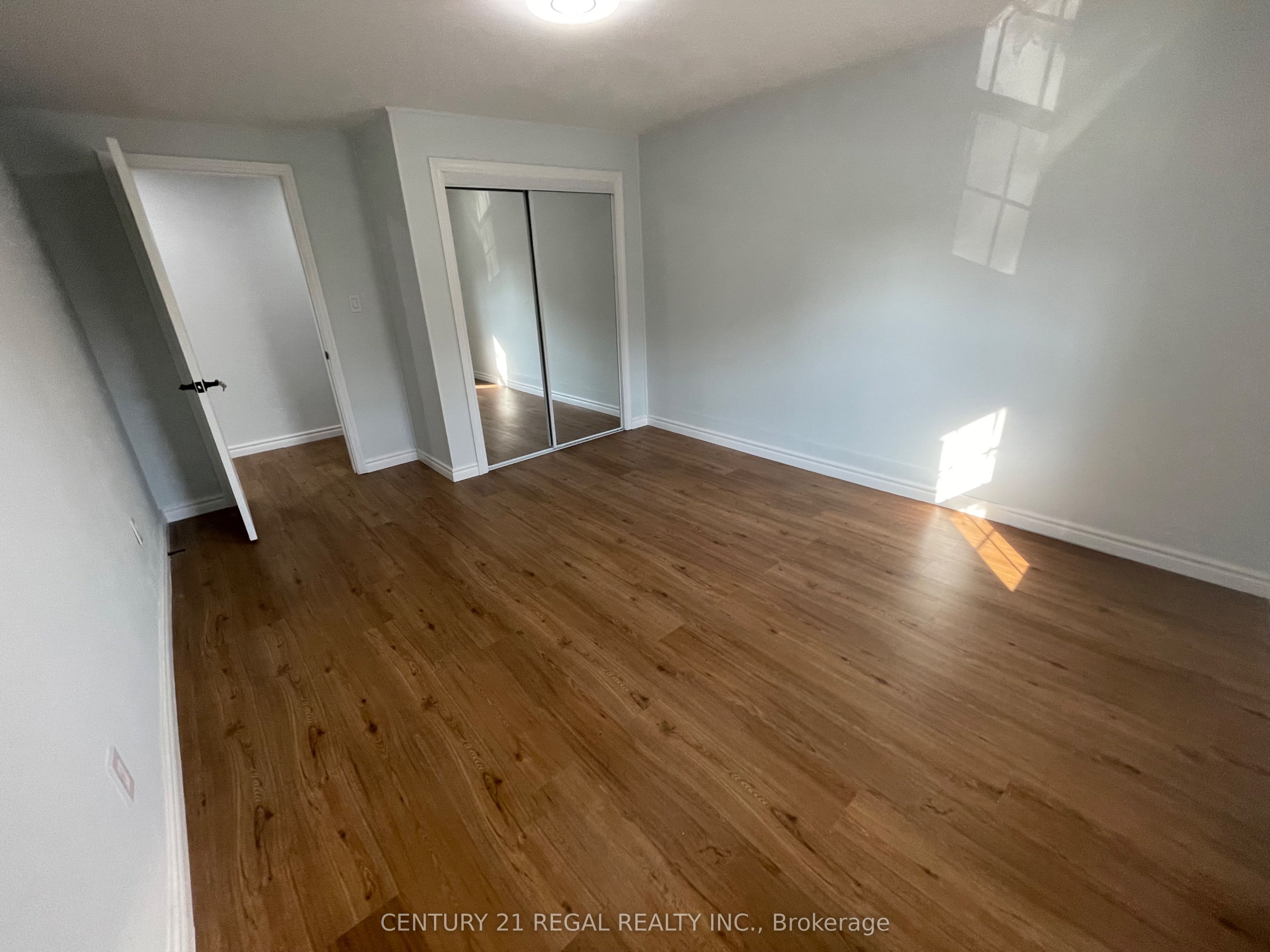 MLS #W12360078 image #4