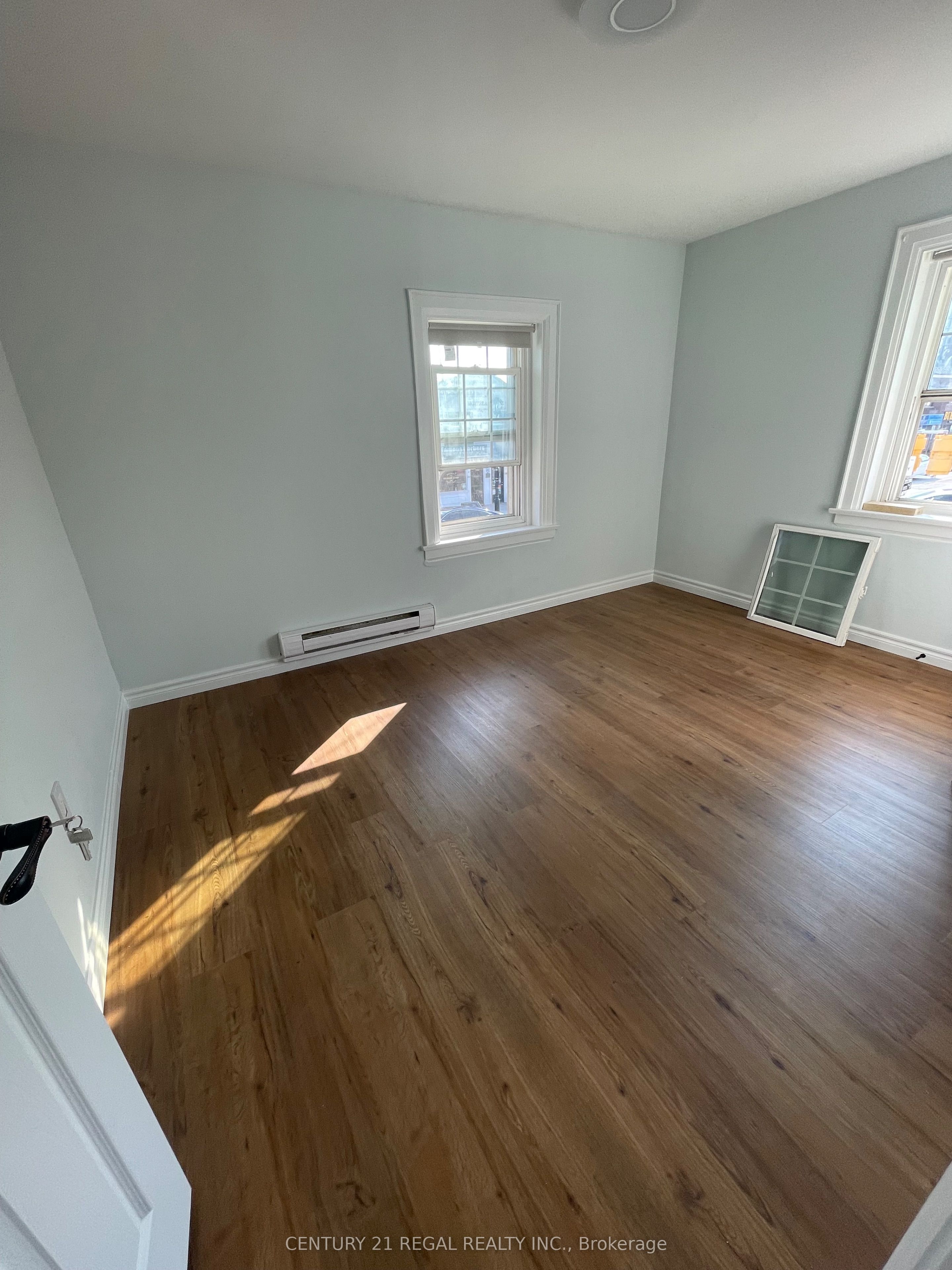 MLS #W12360078 image #6