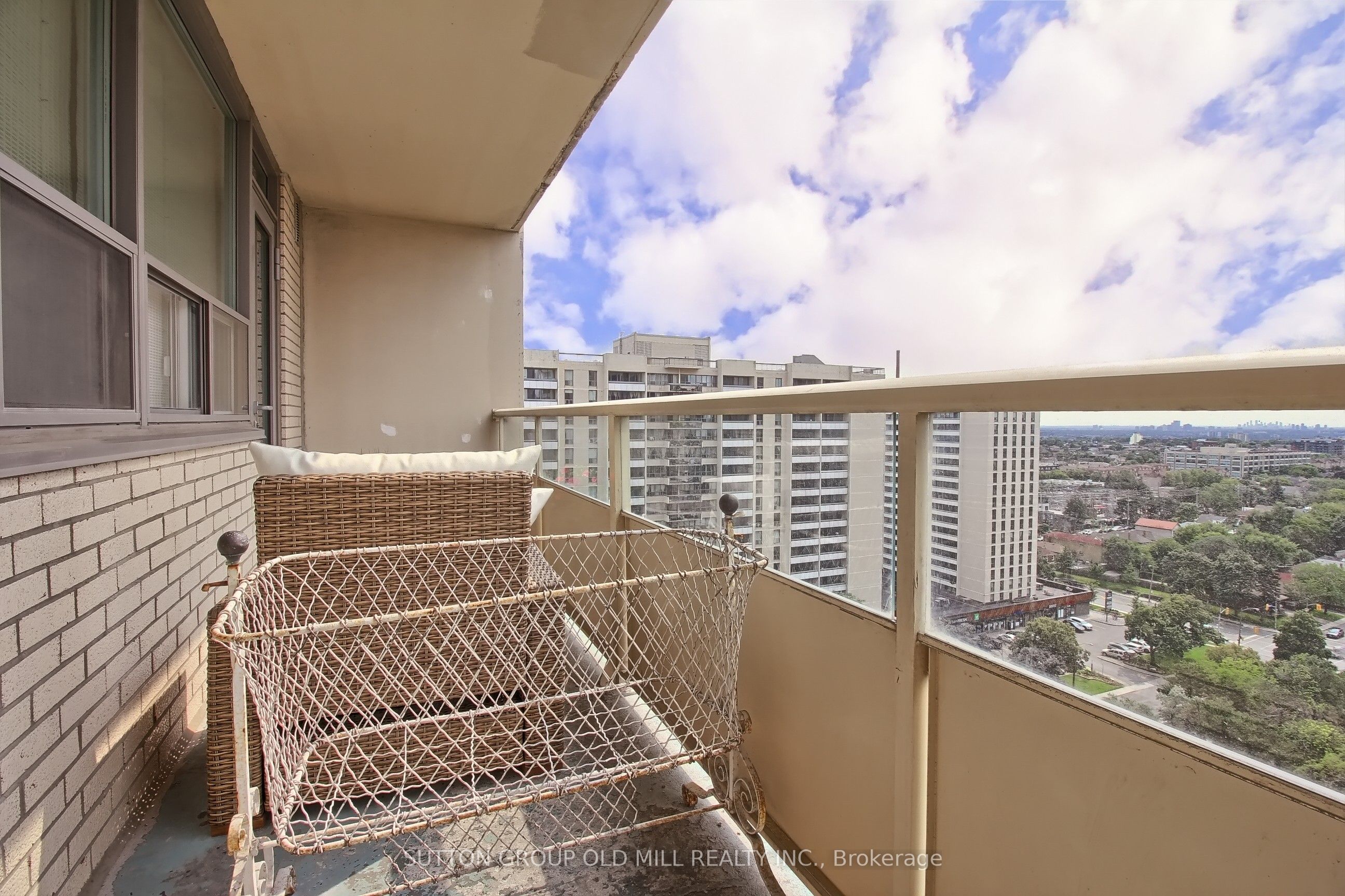 MLS #W12360116 image #29