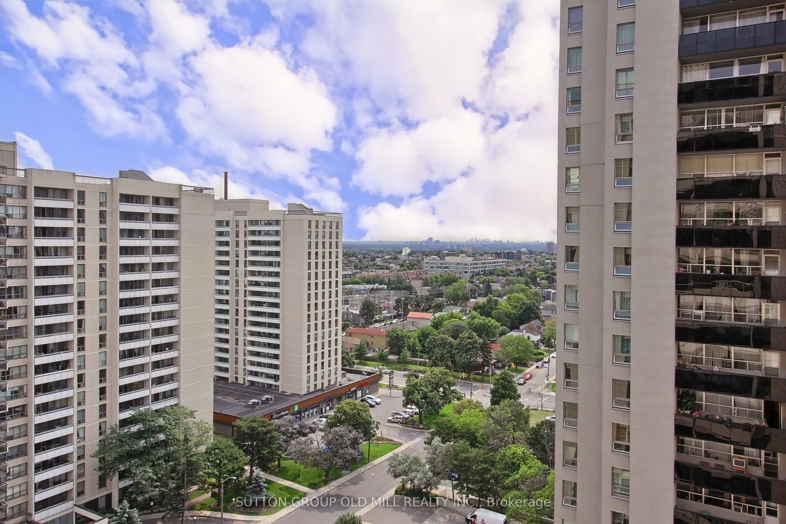 MLS #W12360116 image #30