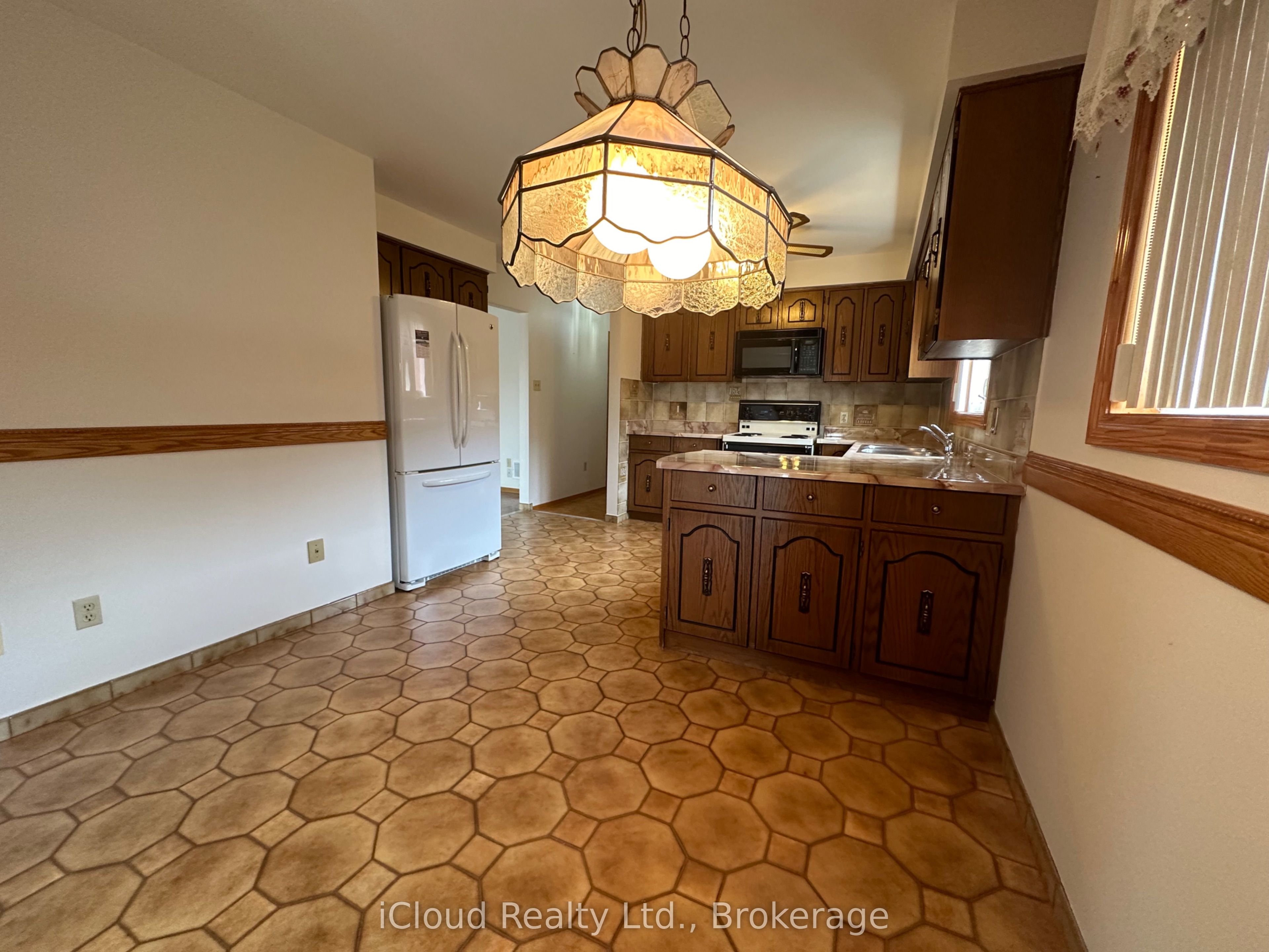 MLS #W12360278 image #14