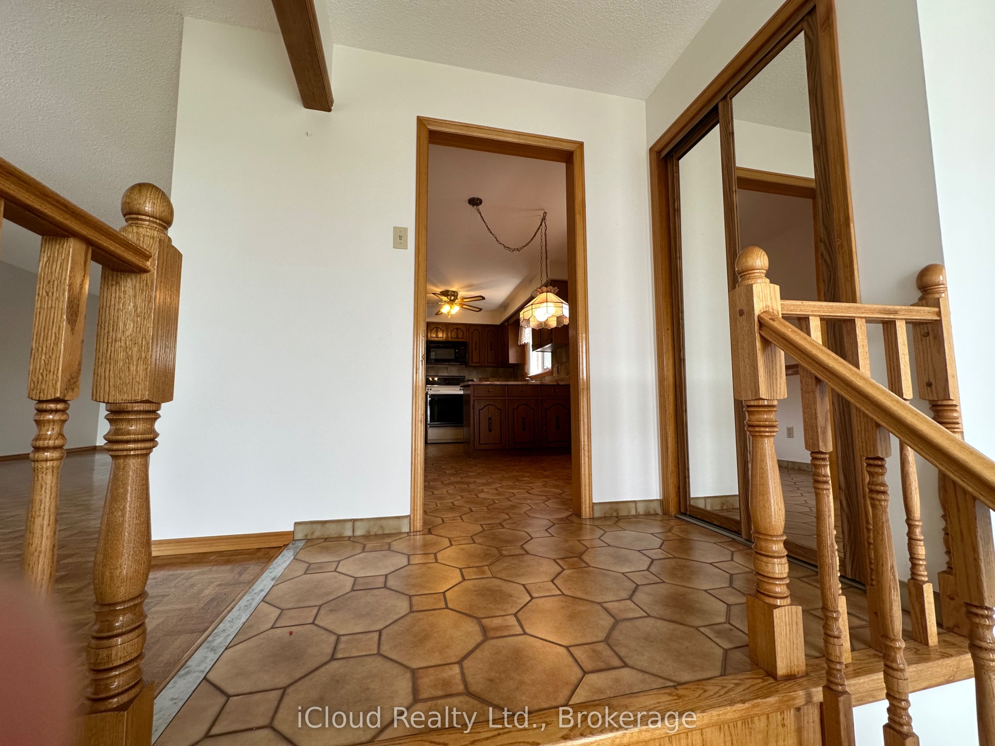 MLS #W12360278 image #6