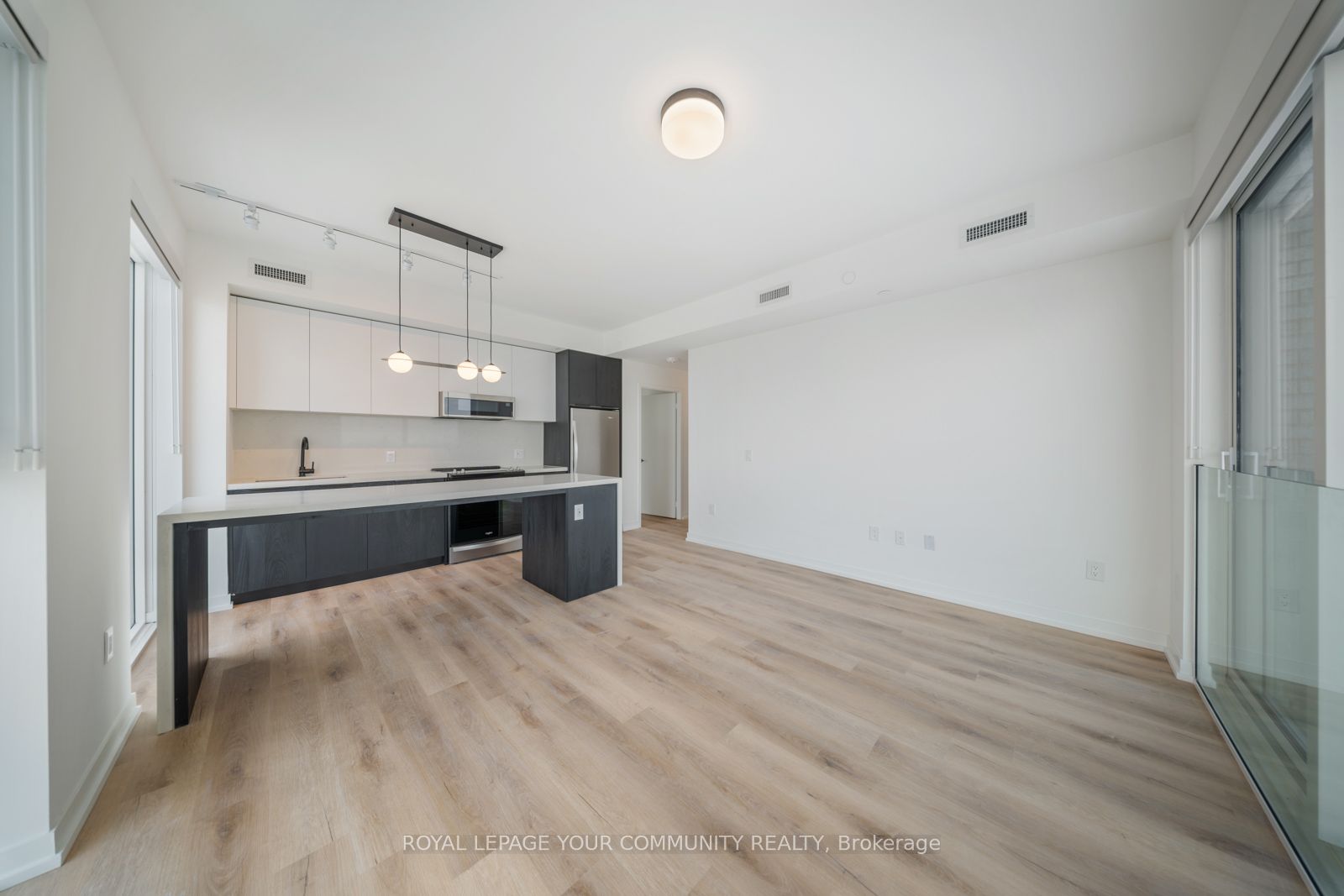 MLS #W12360287 image #11