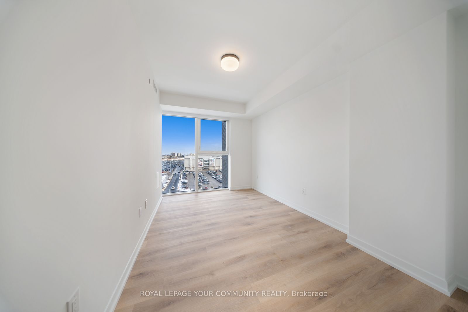 MLS #W12360287 image #14