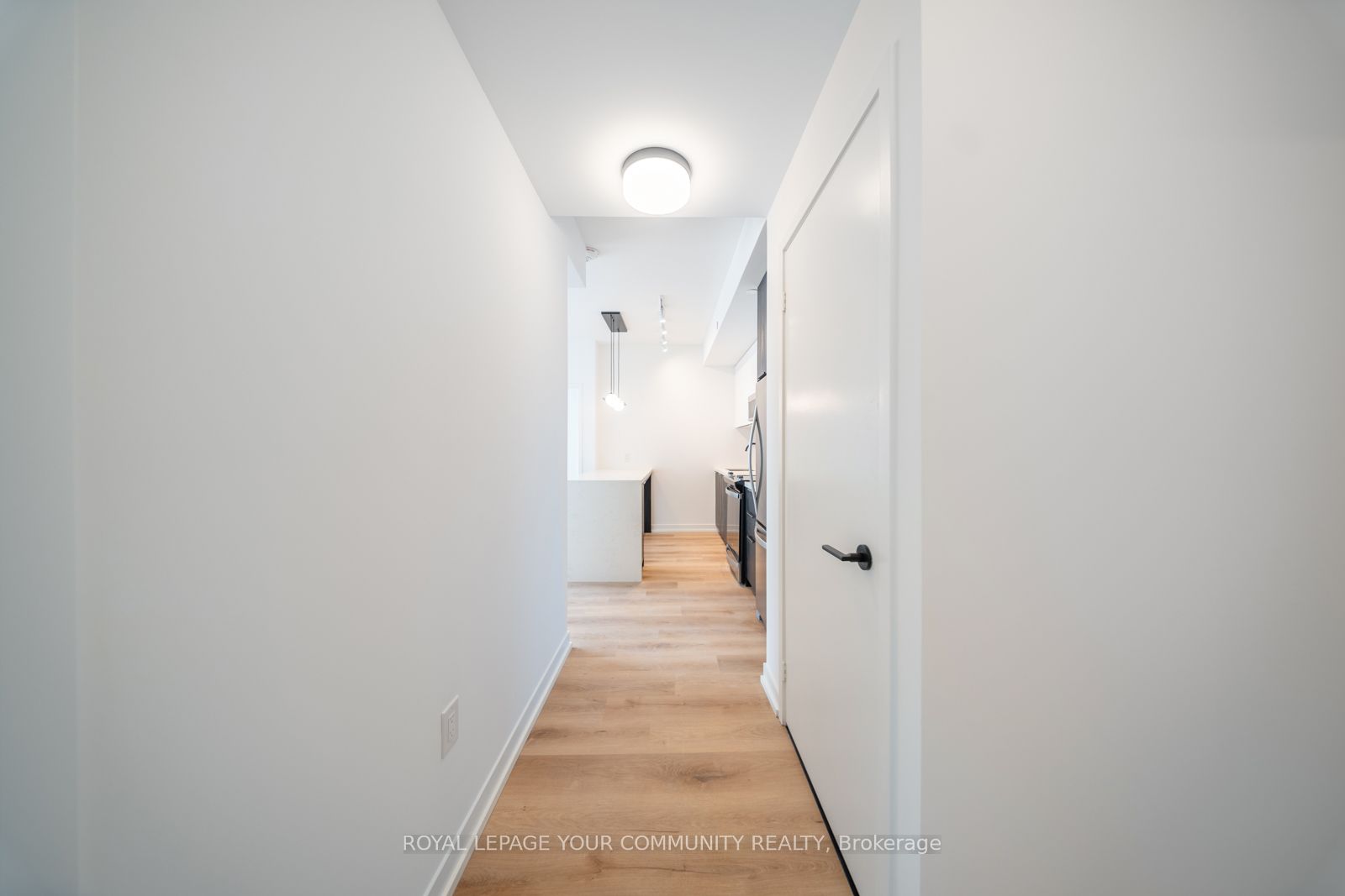 MLS #W12360288 image #2