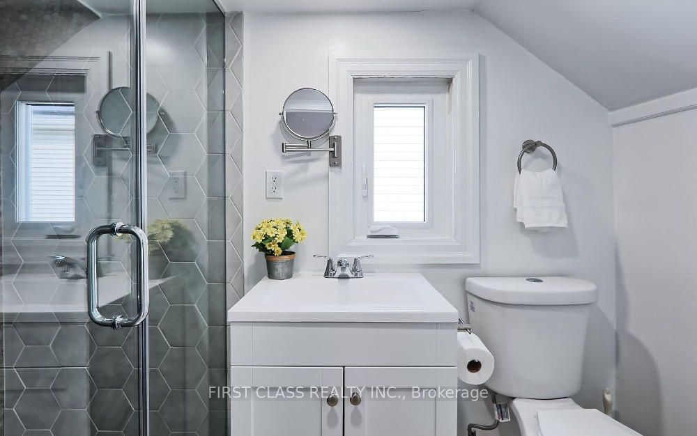 MLS #W12360325 image #11