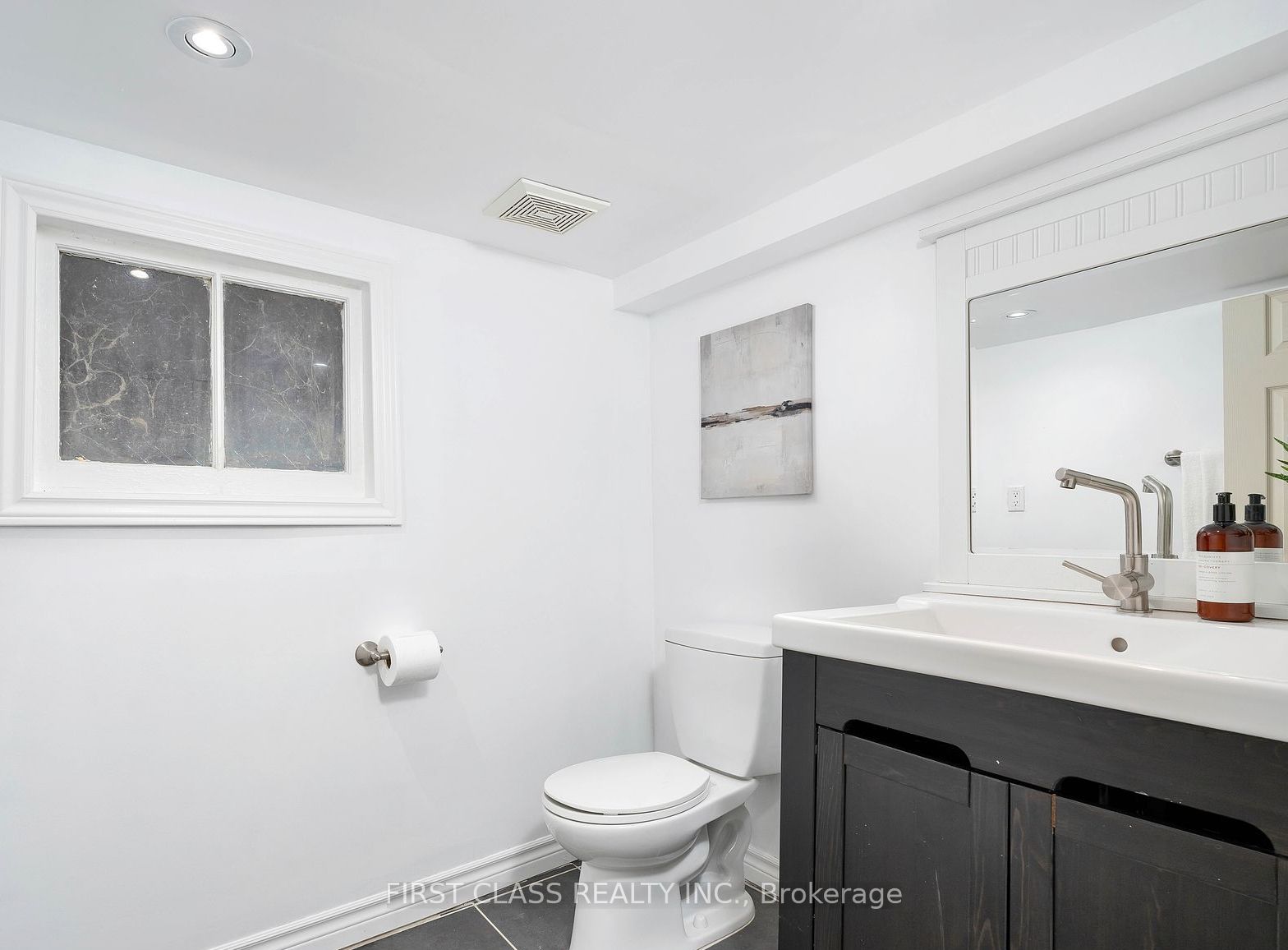 MLS #W12360325 image #12