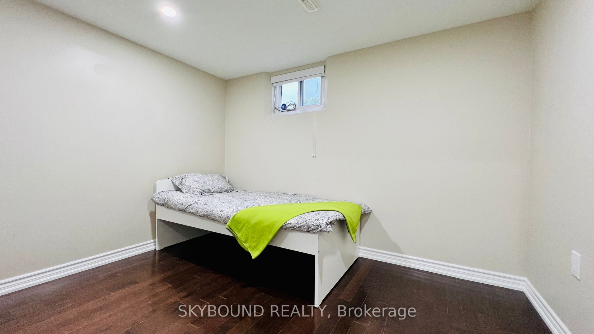 MLS #W12360379 image #7