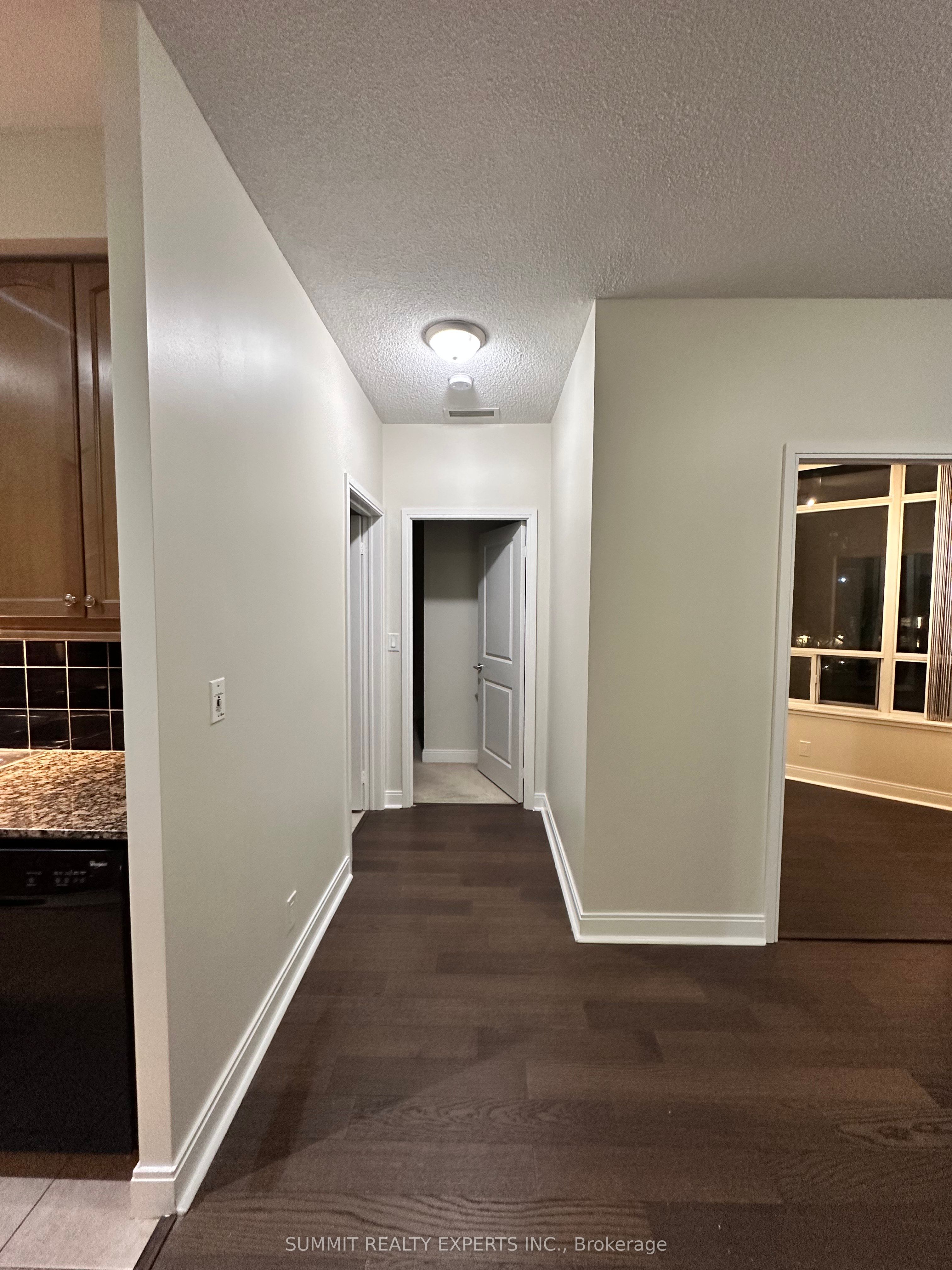 MLS #W12360380 image #12