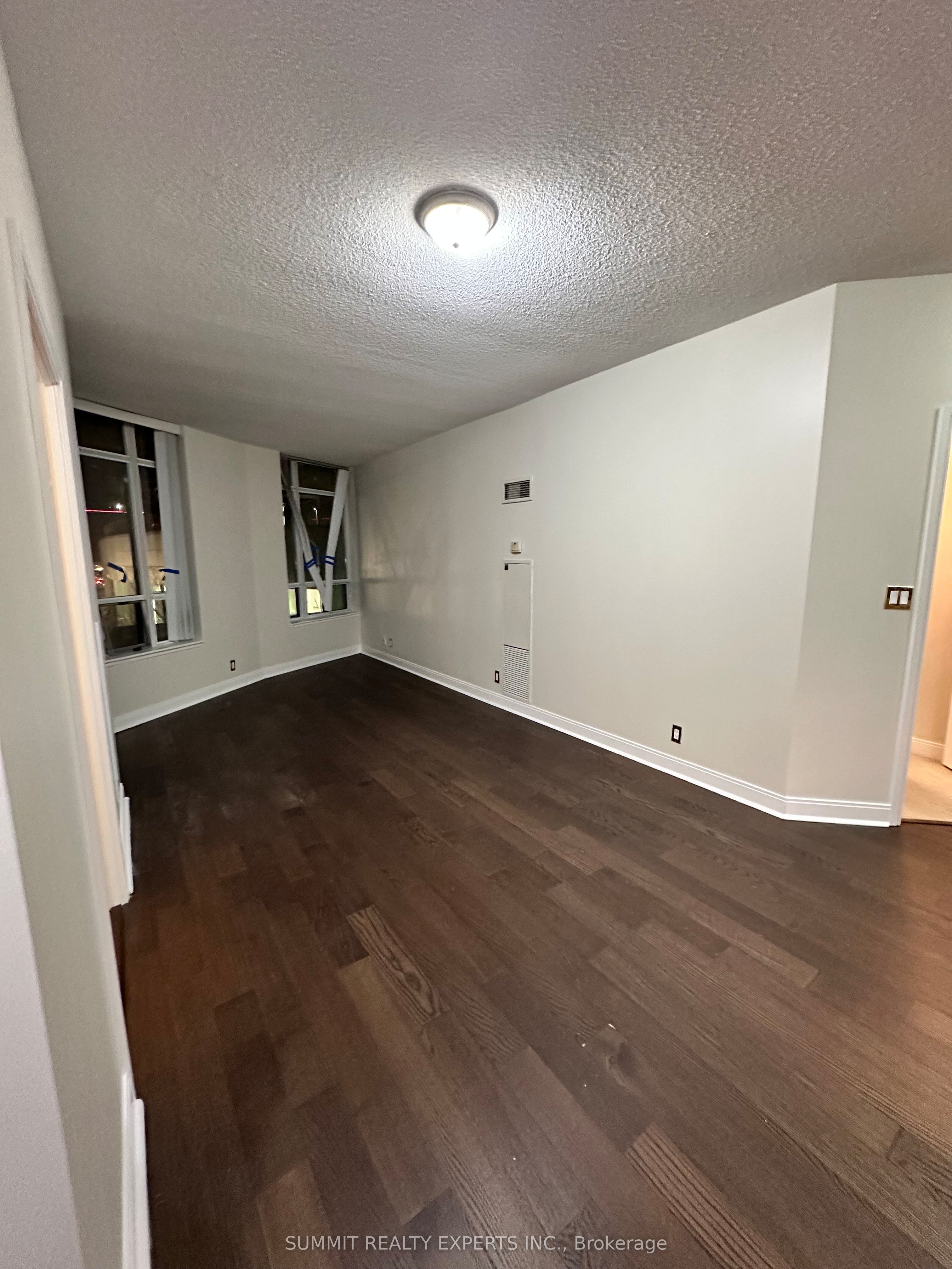 MLS #W12360380 image #15