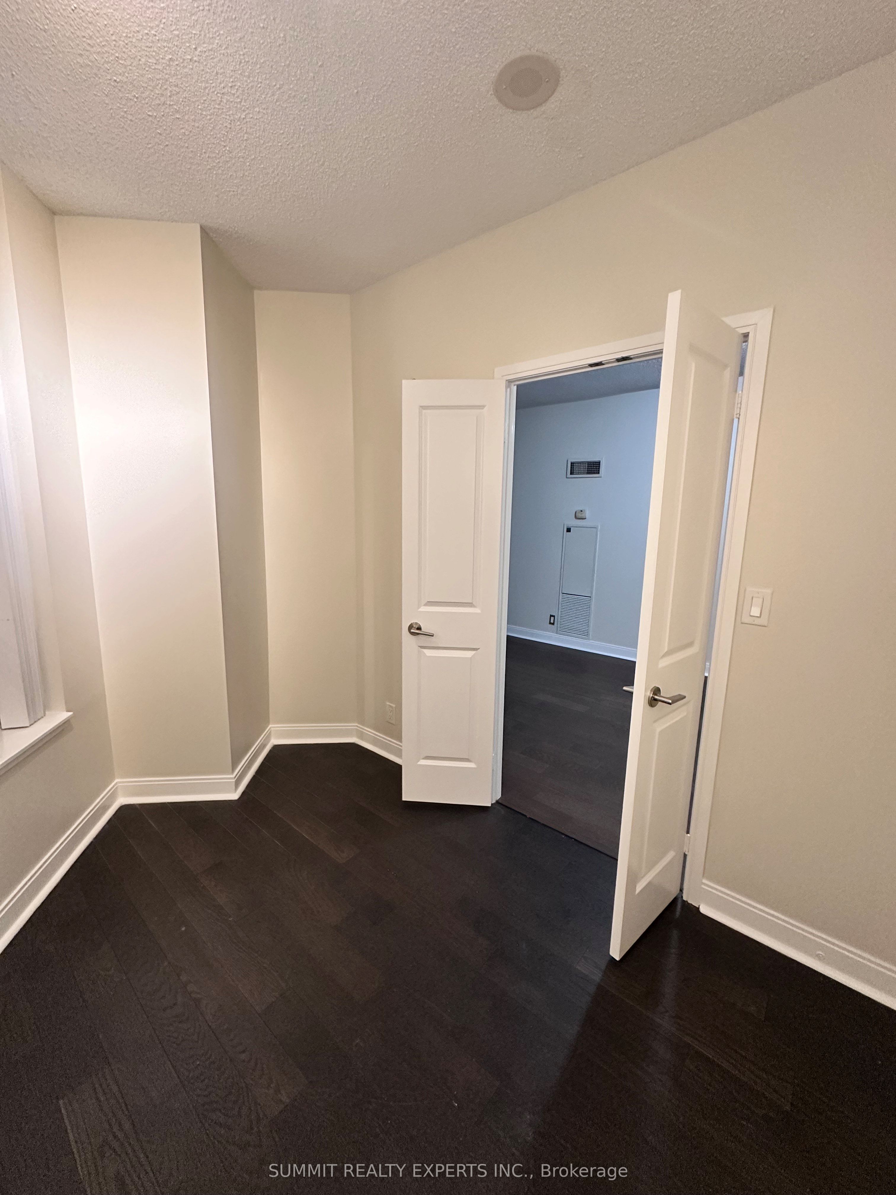 MLS #W12360380 image #2