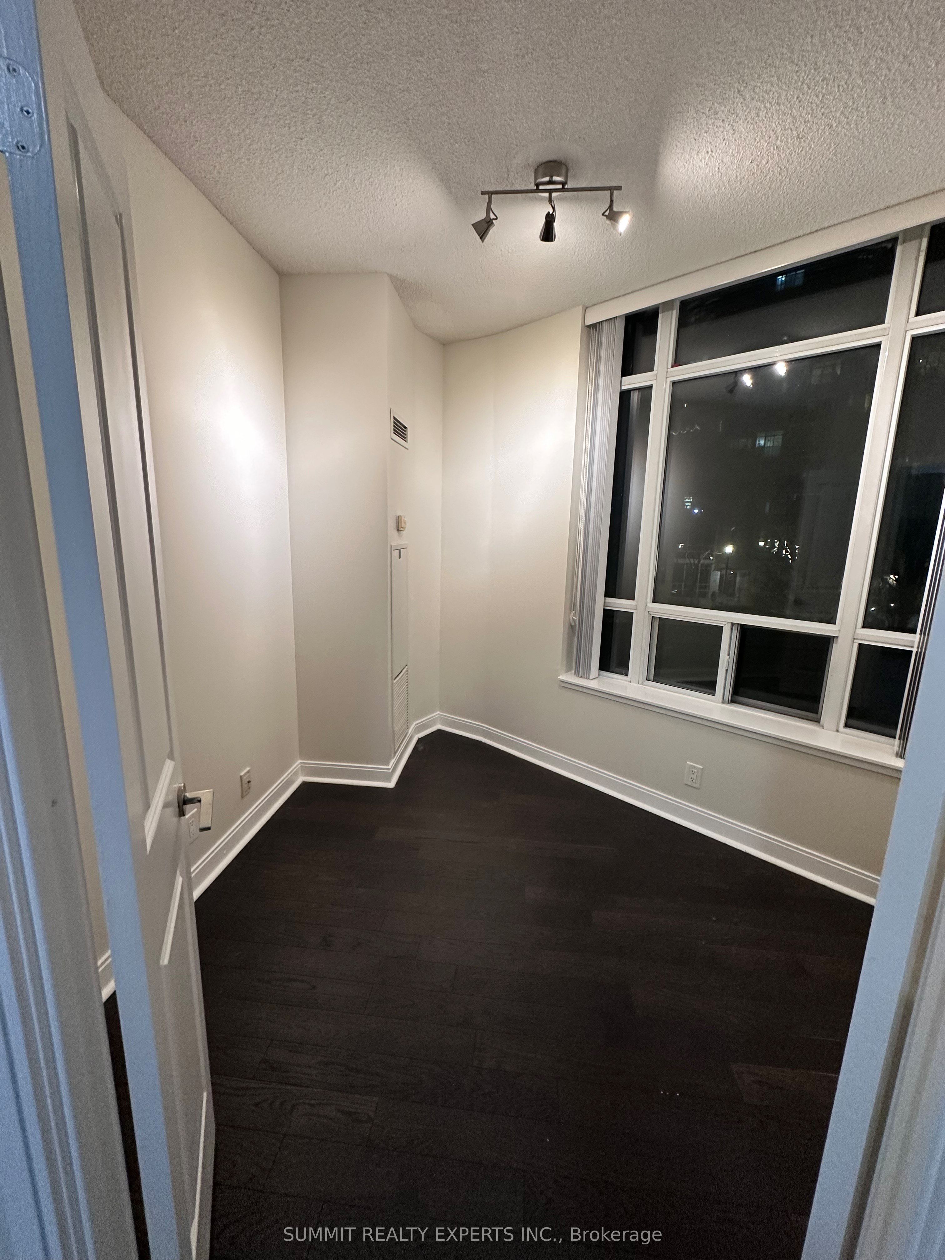 MLS #W12360380 image #20