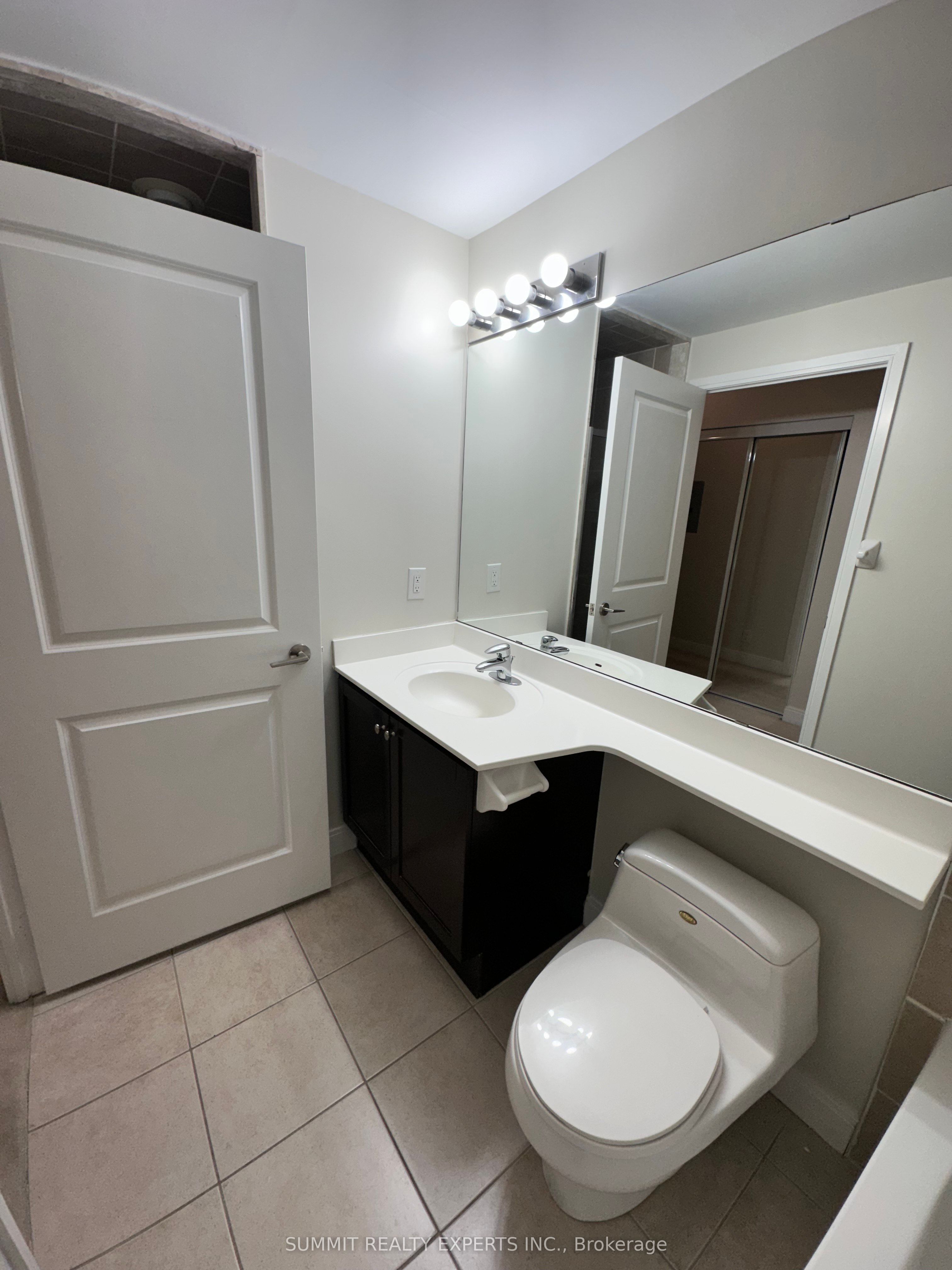 MLS #W12360380 image #4