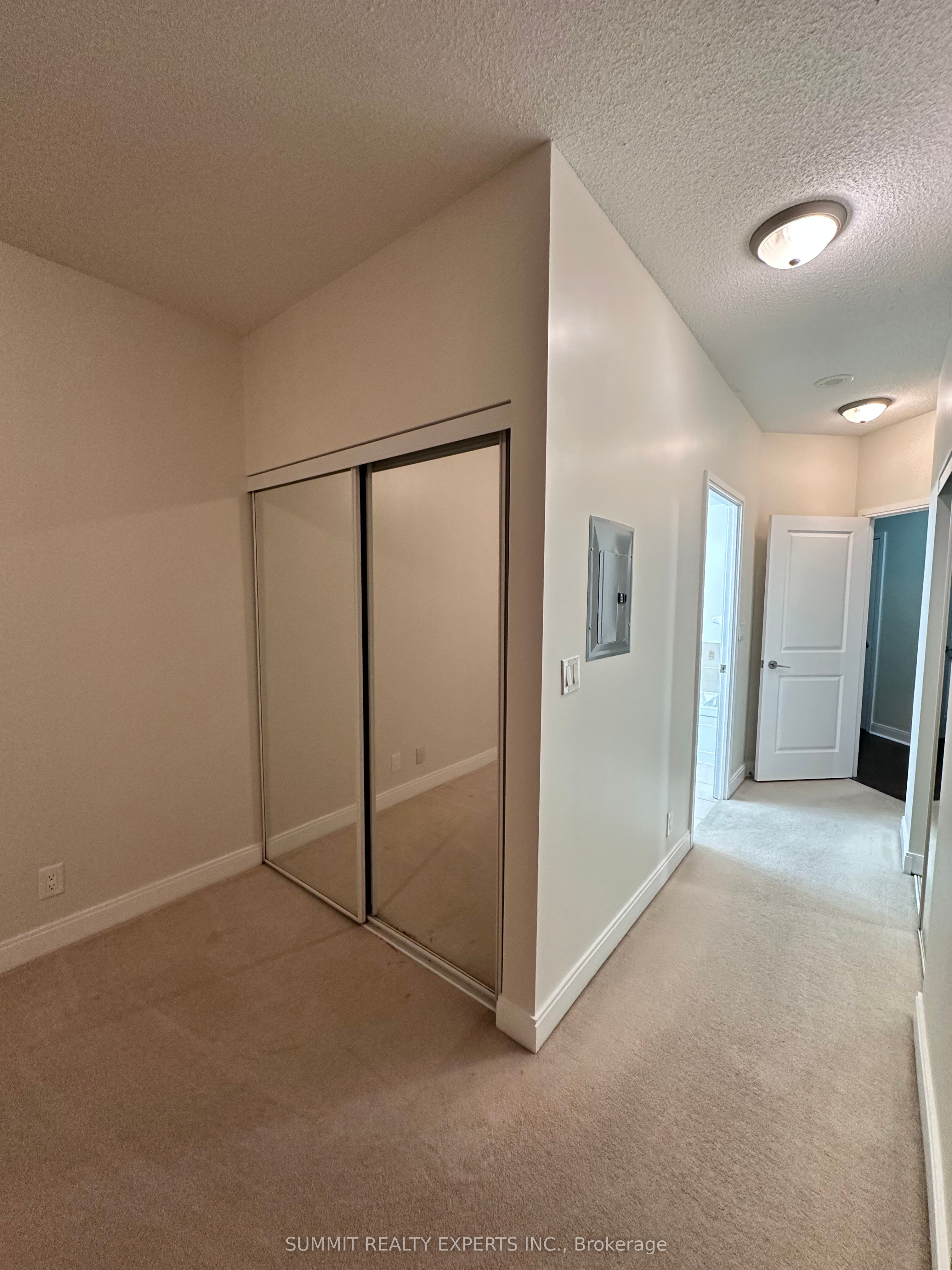 MLS #W12360380 image #5