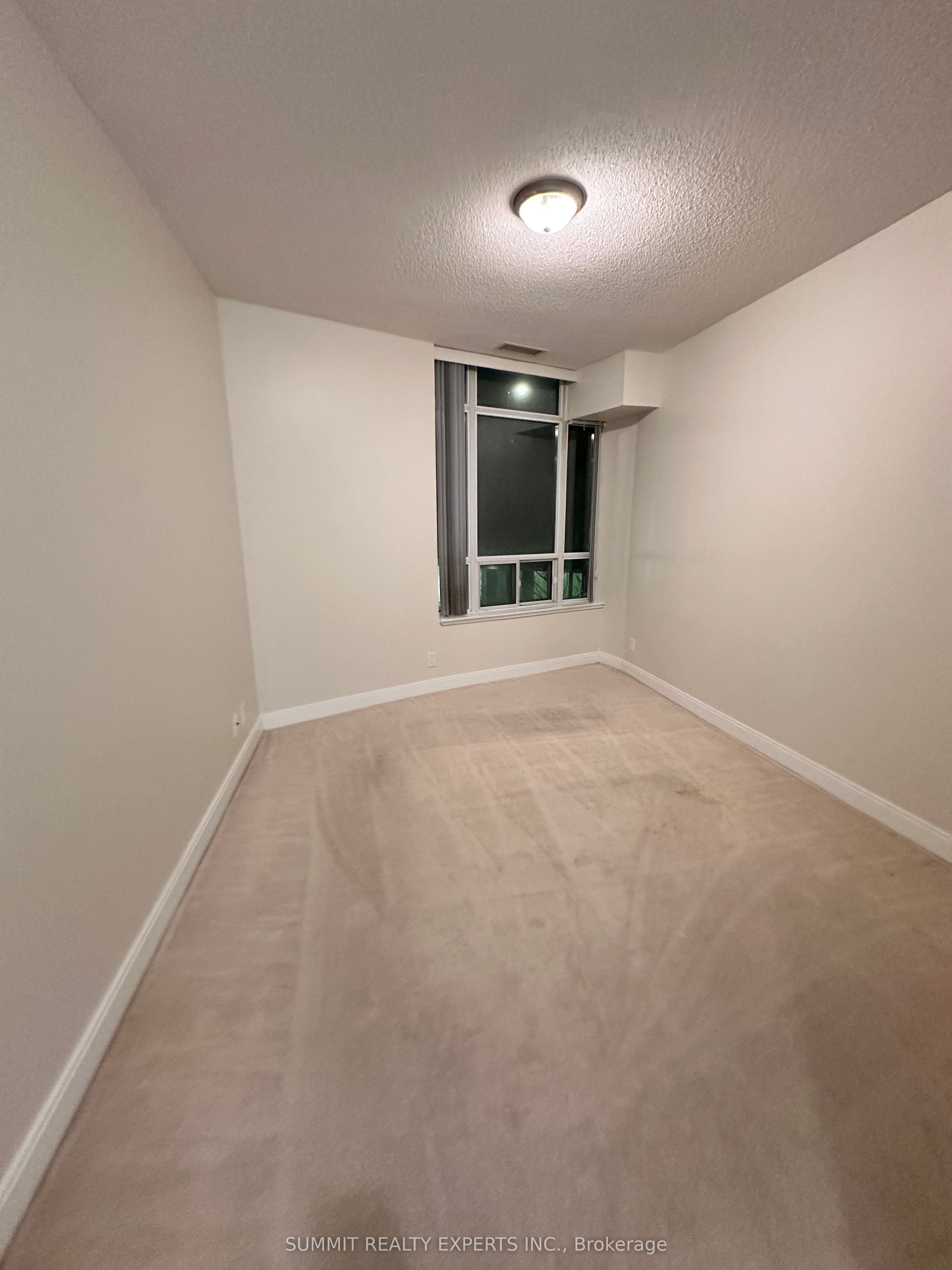 MLS #W12360380 image #7