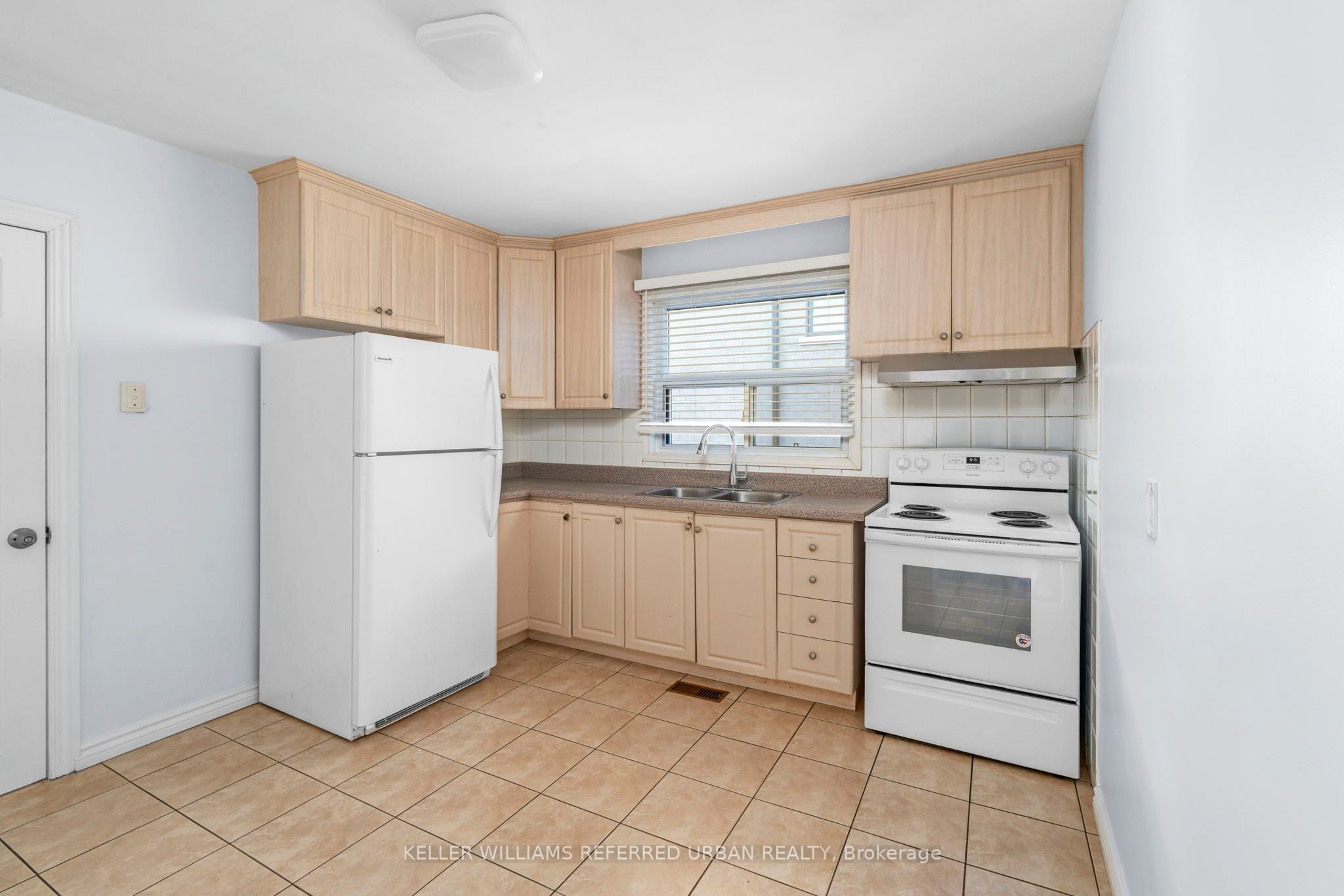 MLS #W12360491 image #11