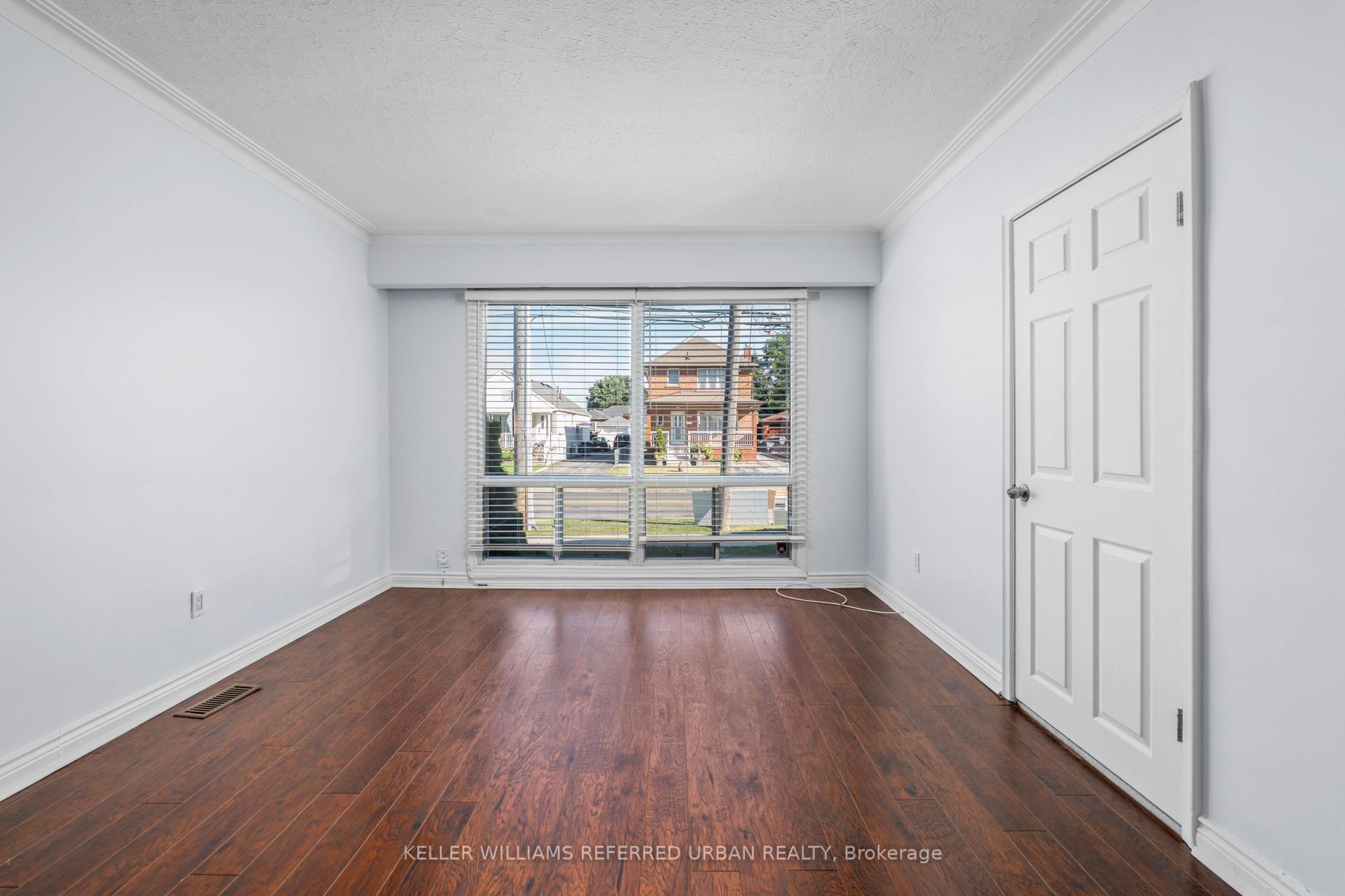 MLS #W12360491 image #6