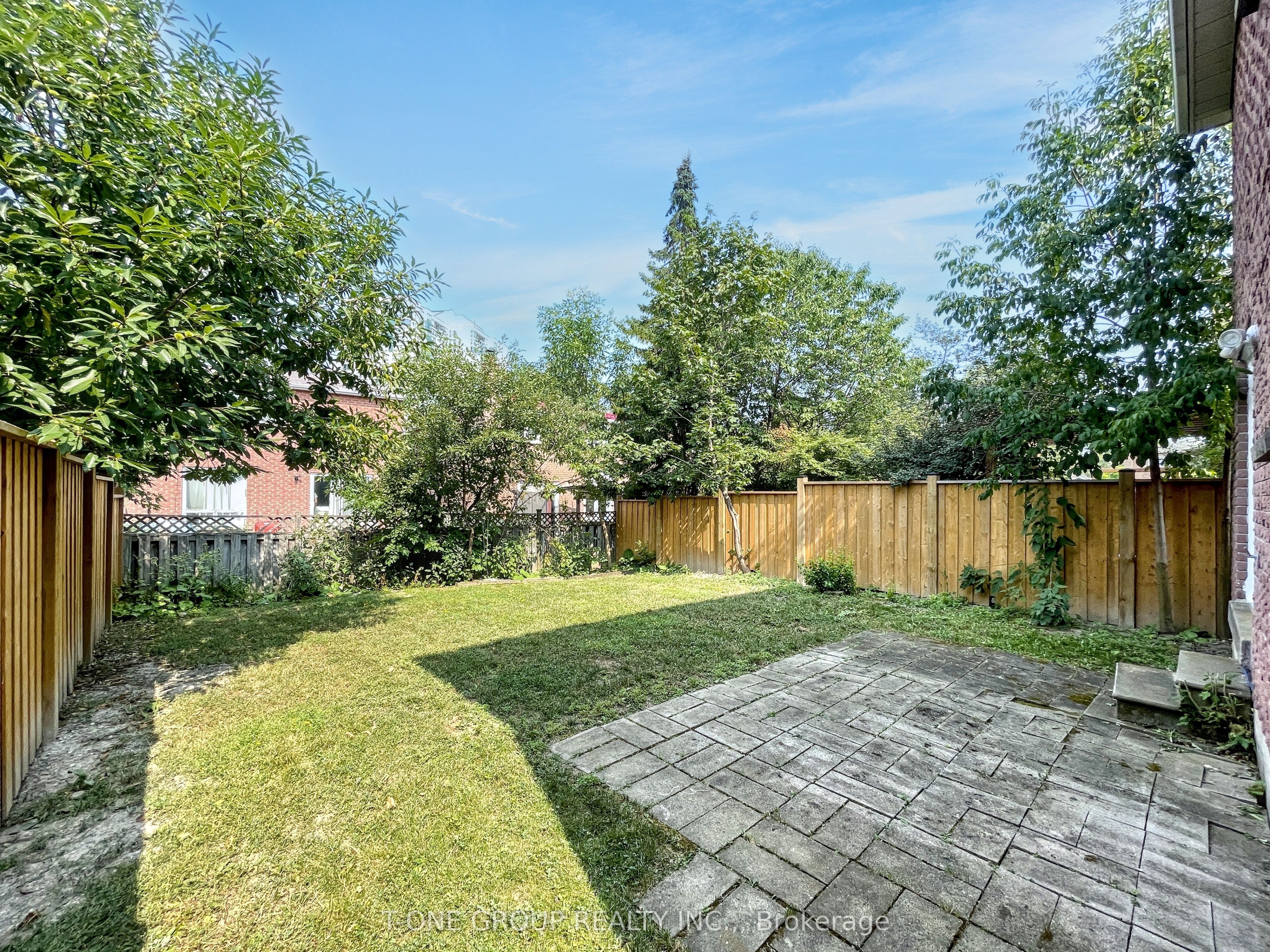 MLS #W12360660 image #16