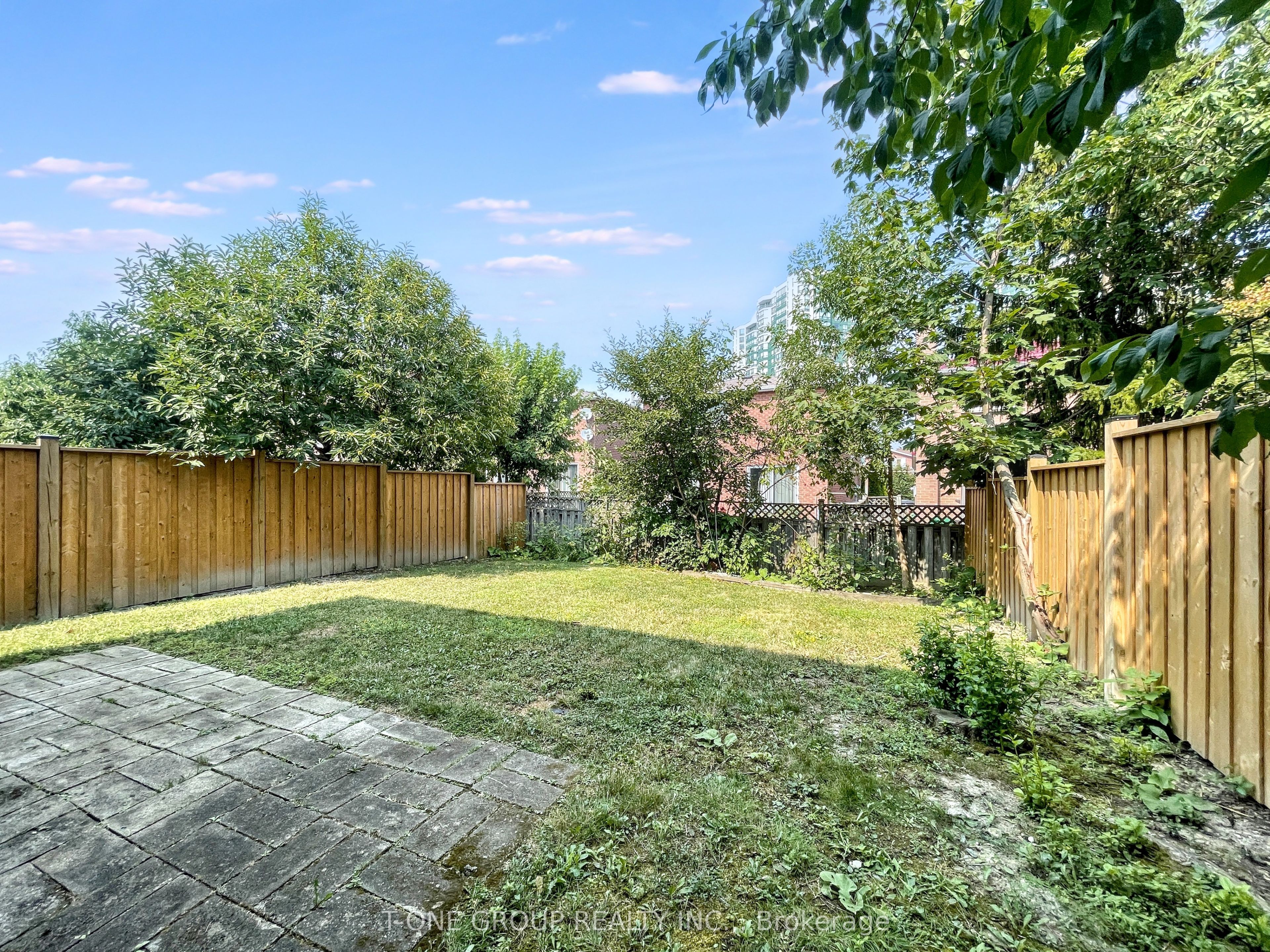 MLS #W12360660 image #17