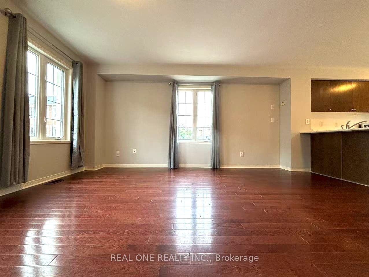 MLS #W12360670 image #10