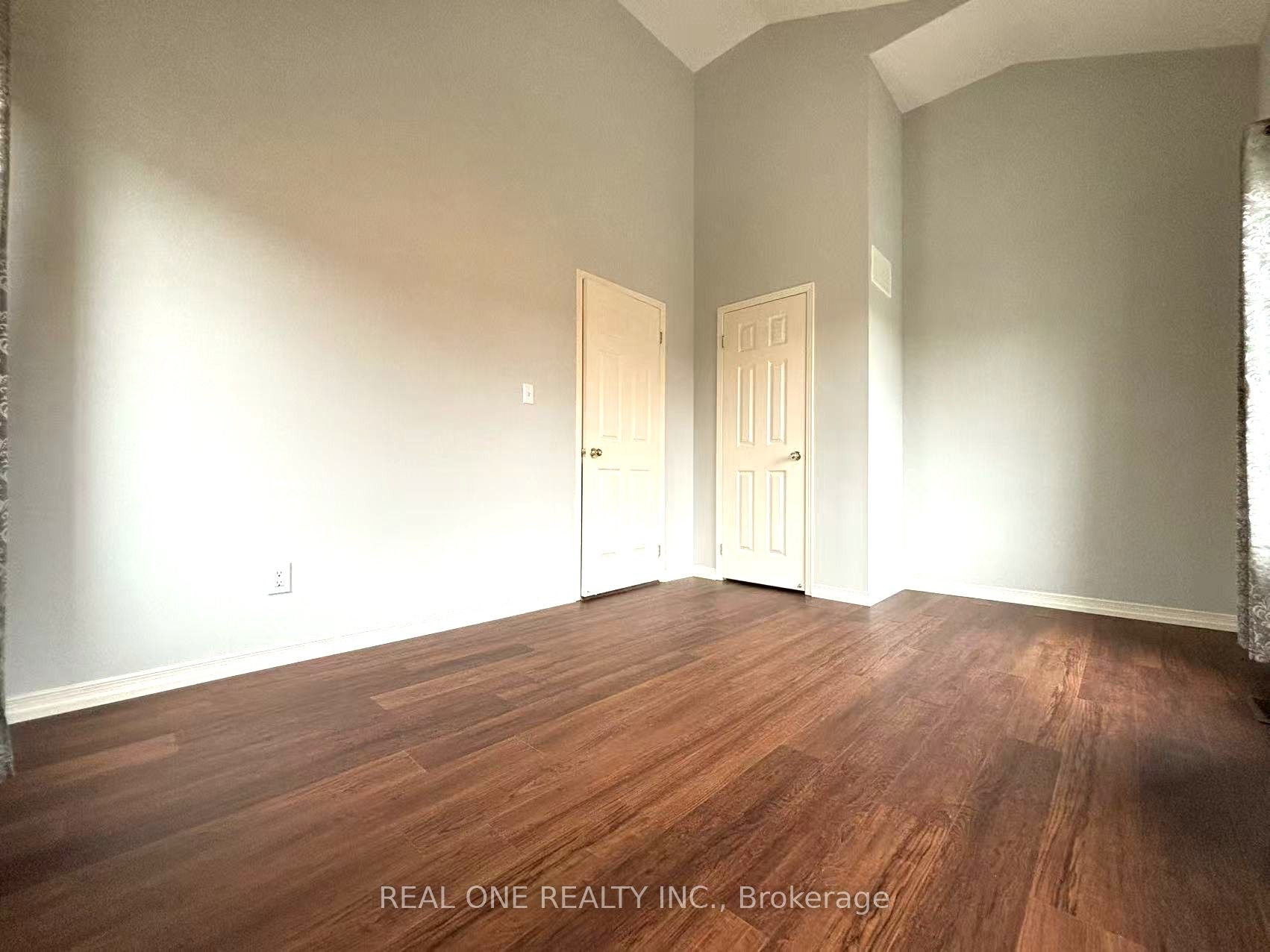 MLS #W12360670 image #21