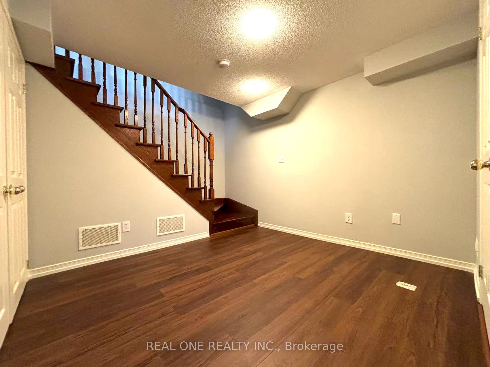 MLS #W12360670 image #22