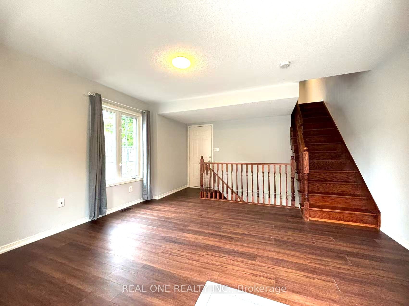 MLS #W12360670 image #3