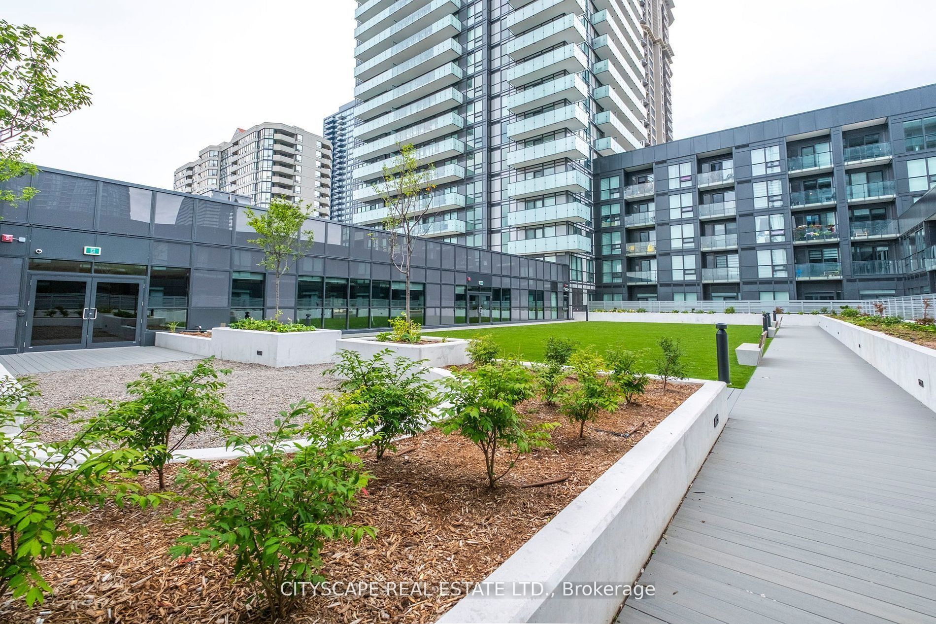 MLS #W12360810 image #16