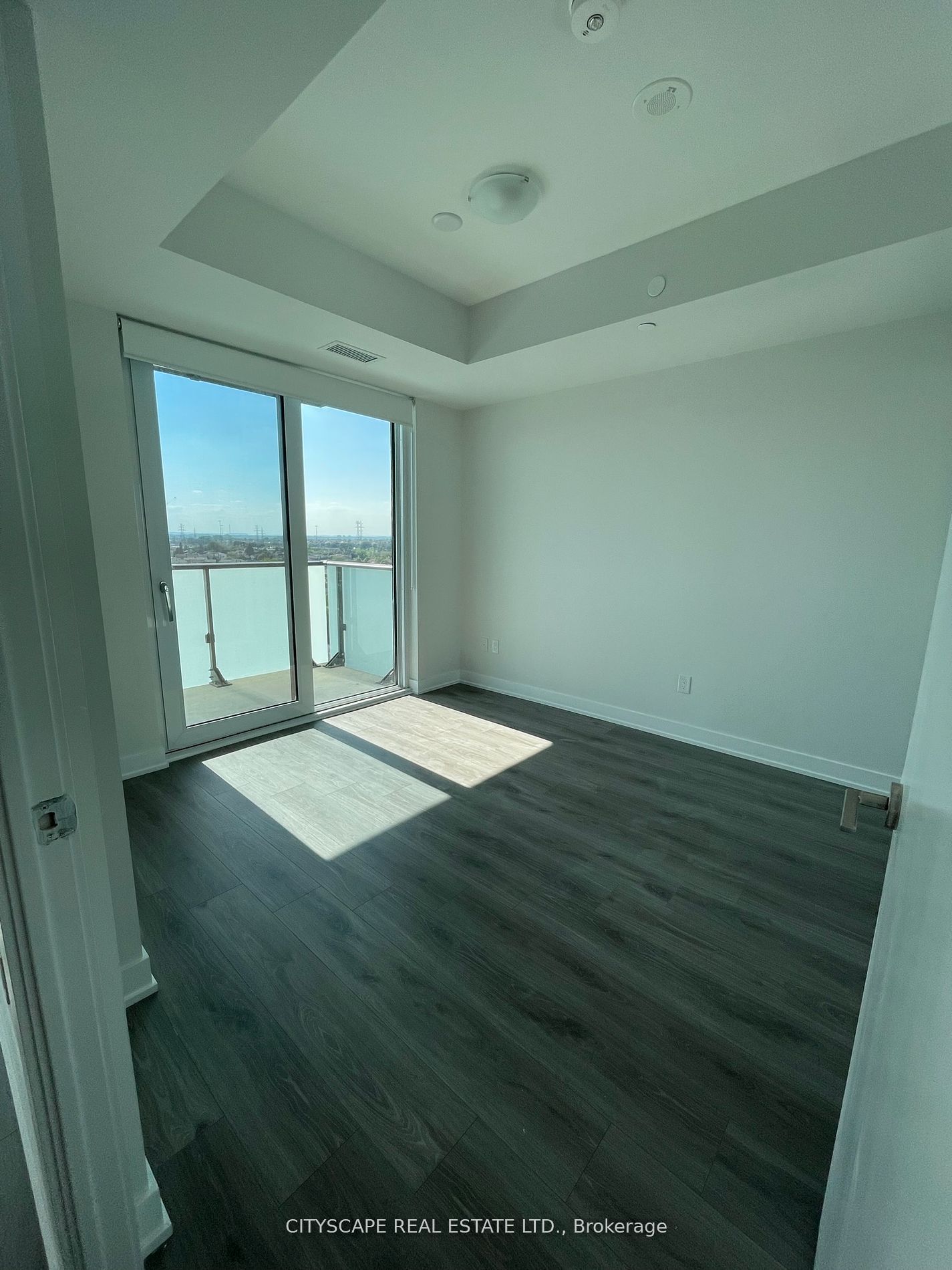 MLS #W12360810 image #8