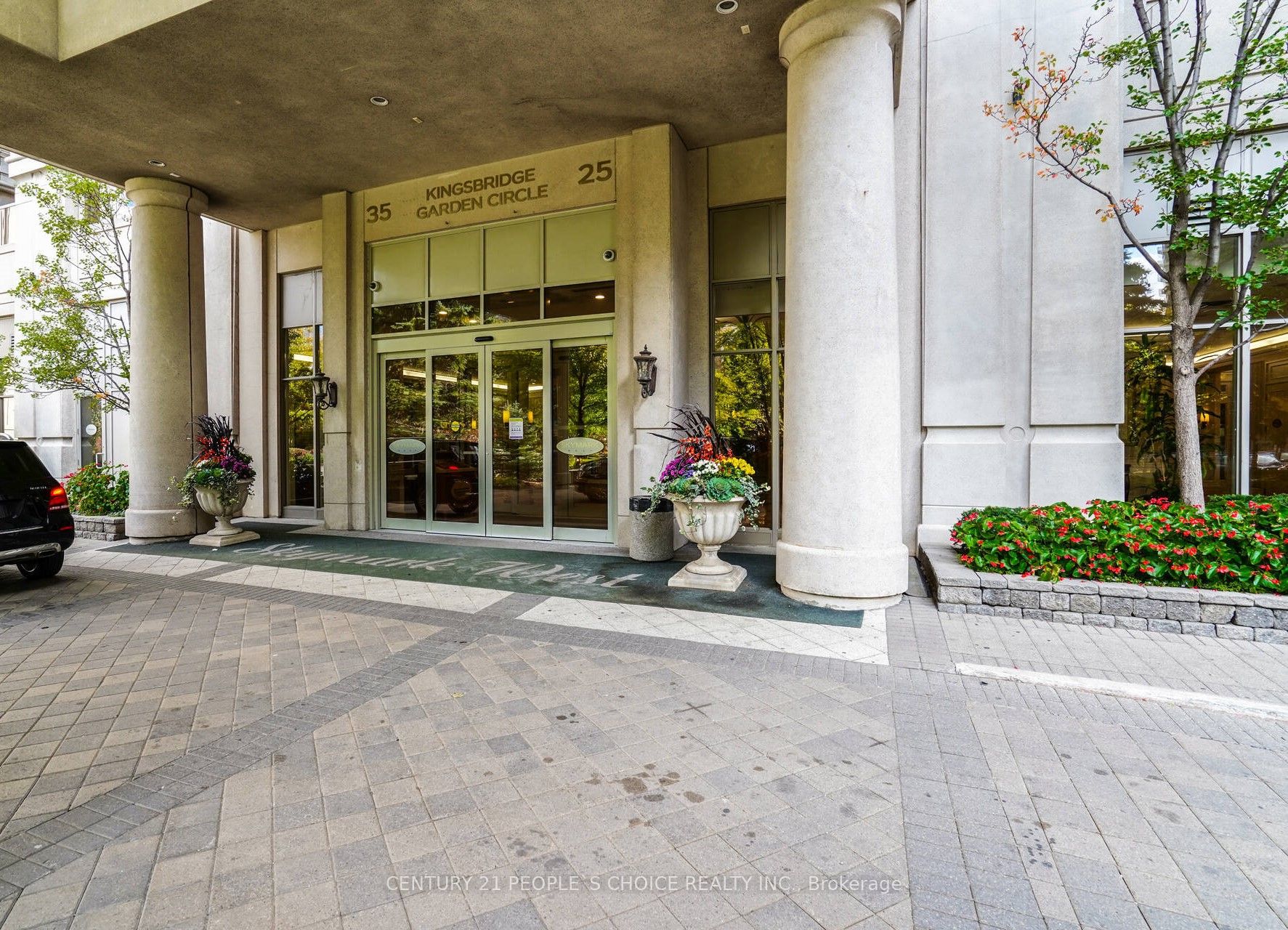 MLS #W12360835 image #1