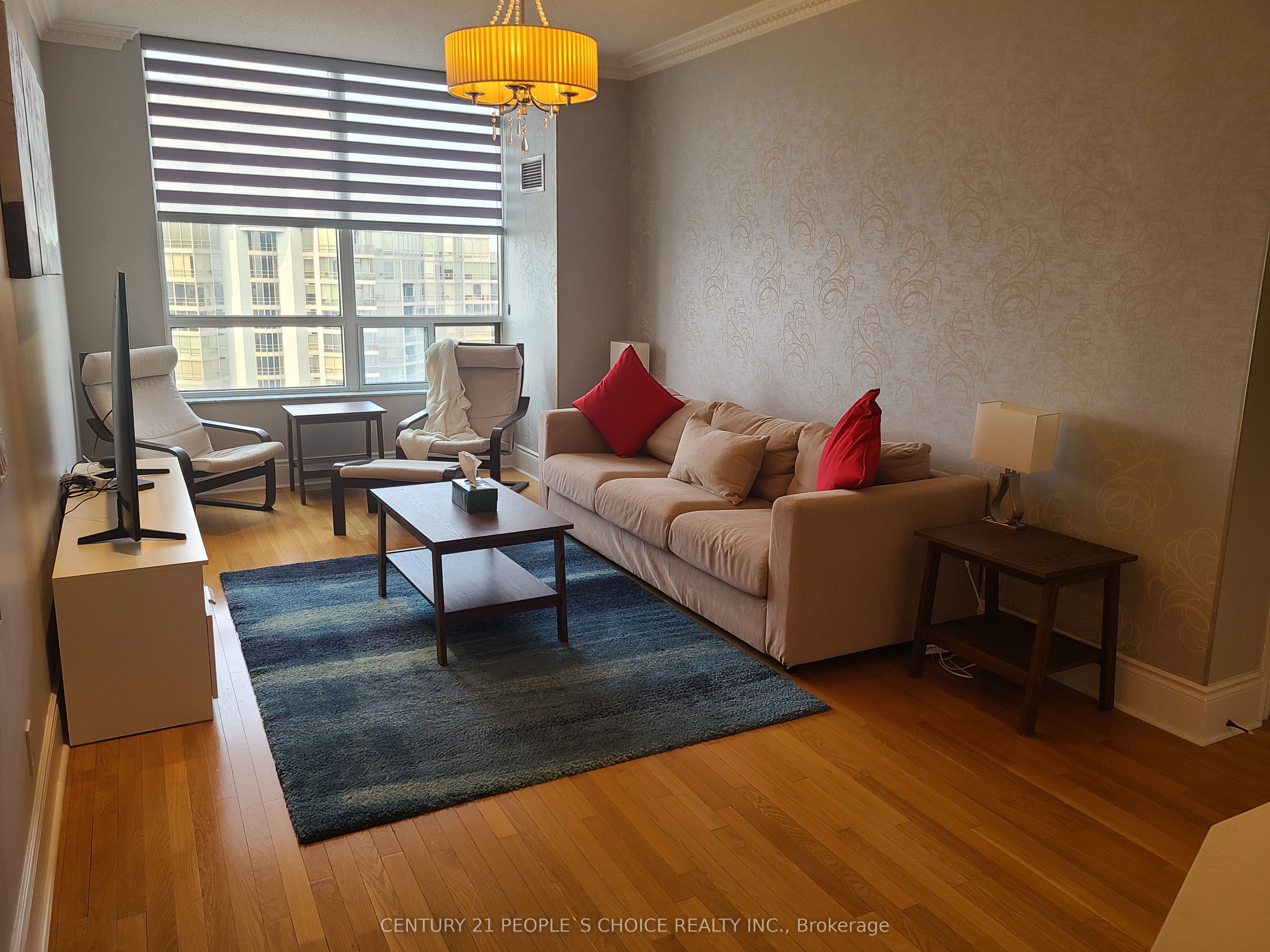 MLS #W12360835 image #6