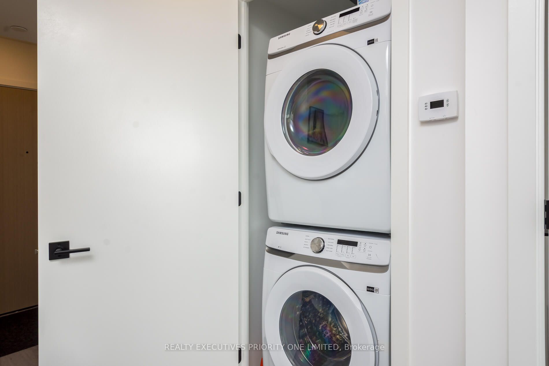 MLS #W12360874 image #17