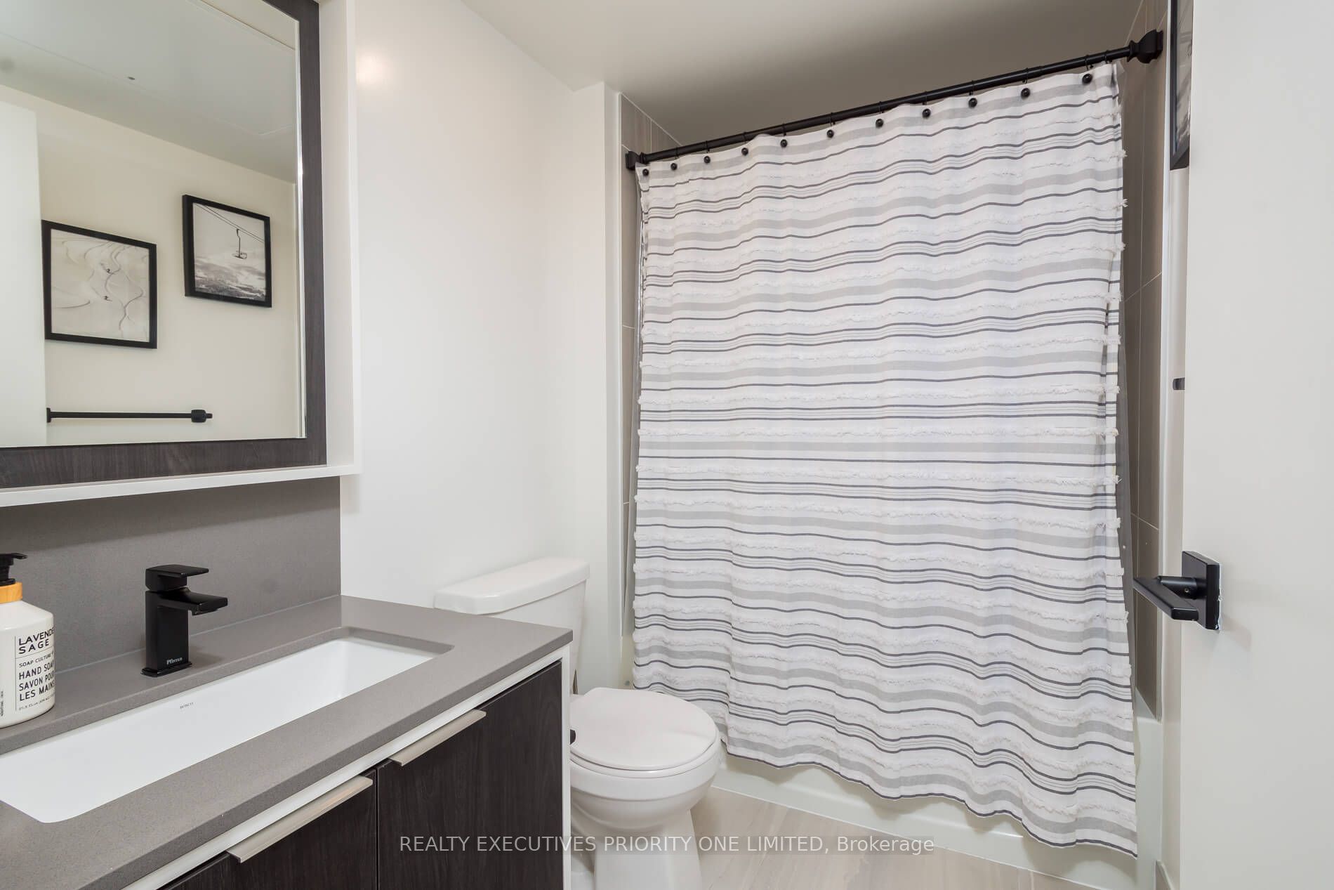 MLS #W12360874 image #21