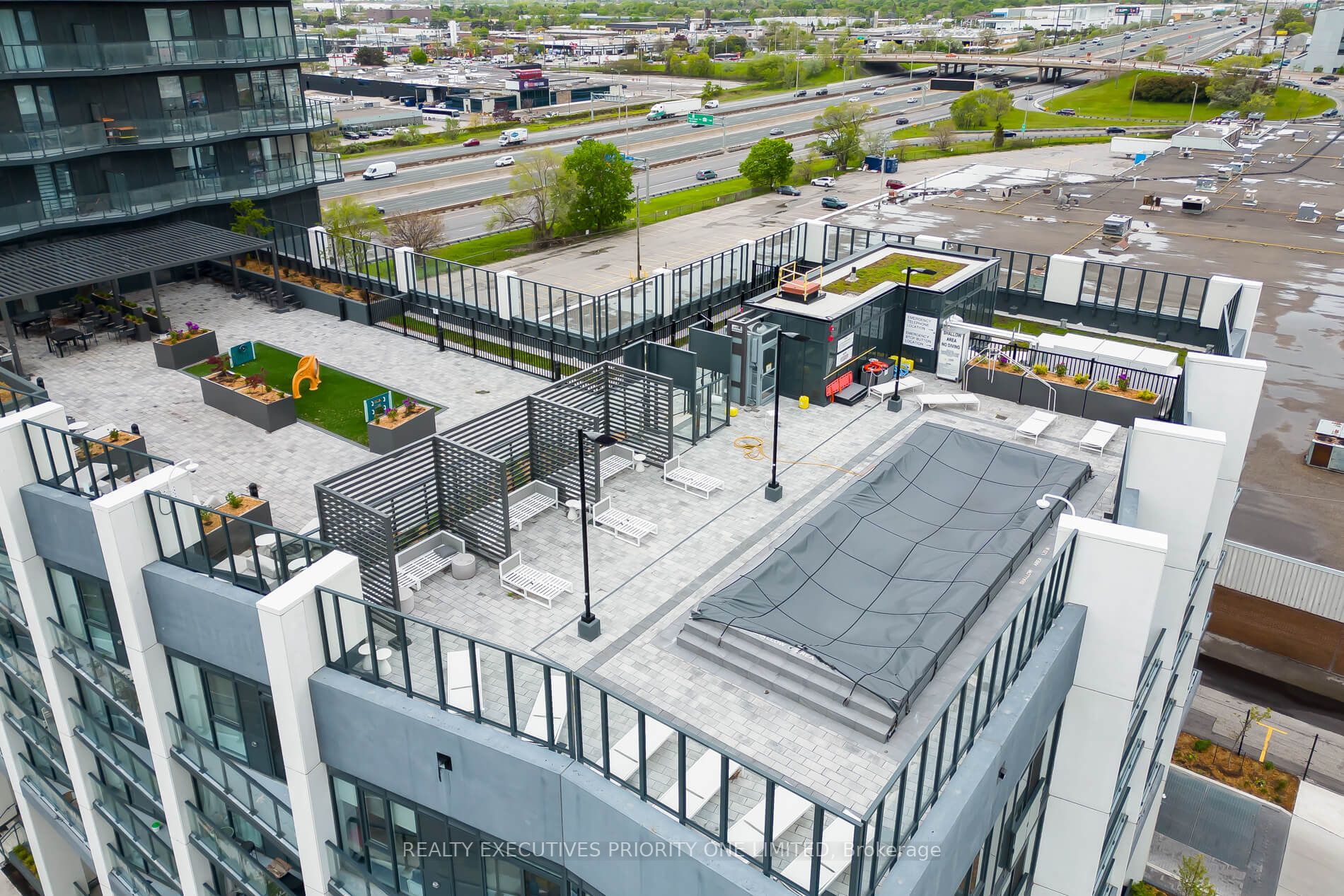 MLS #W12360874 image #26