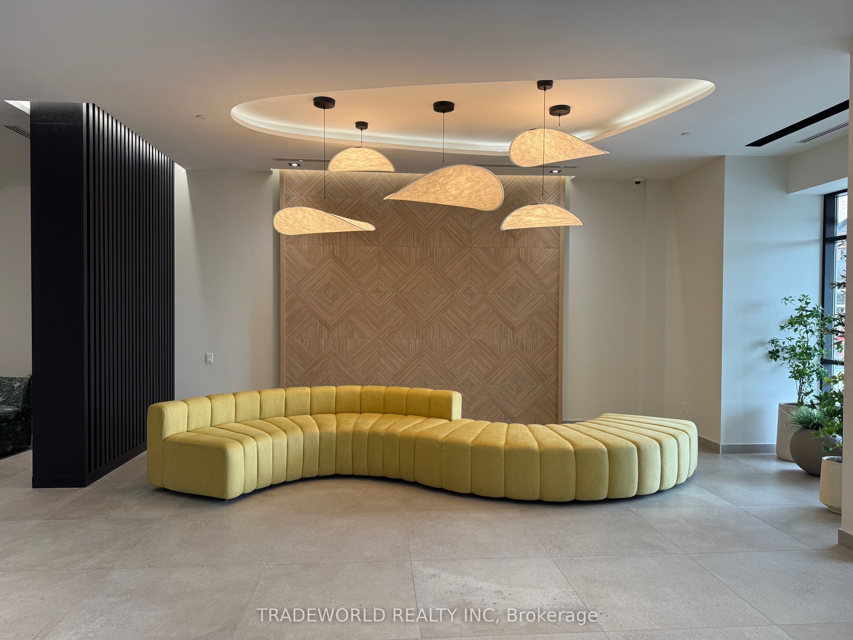 MLS #W12361179 image #6