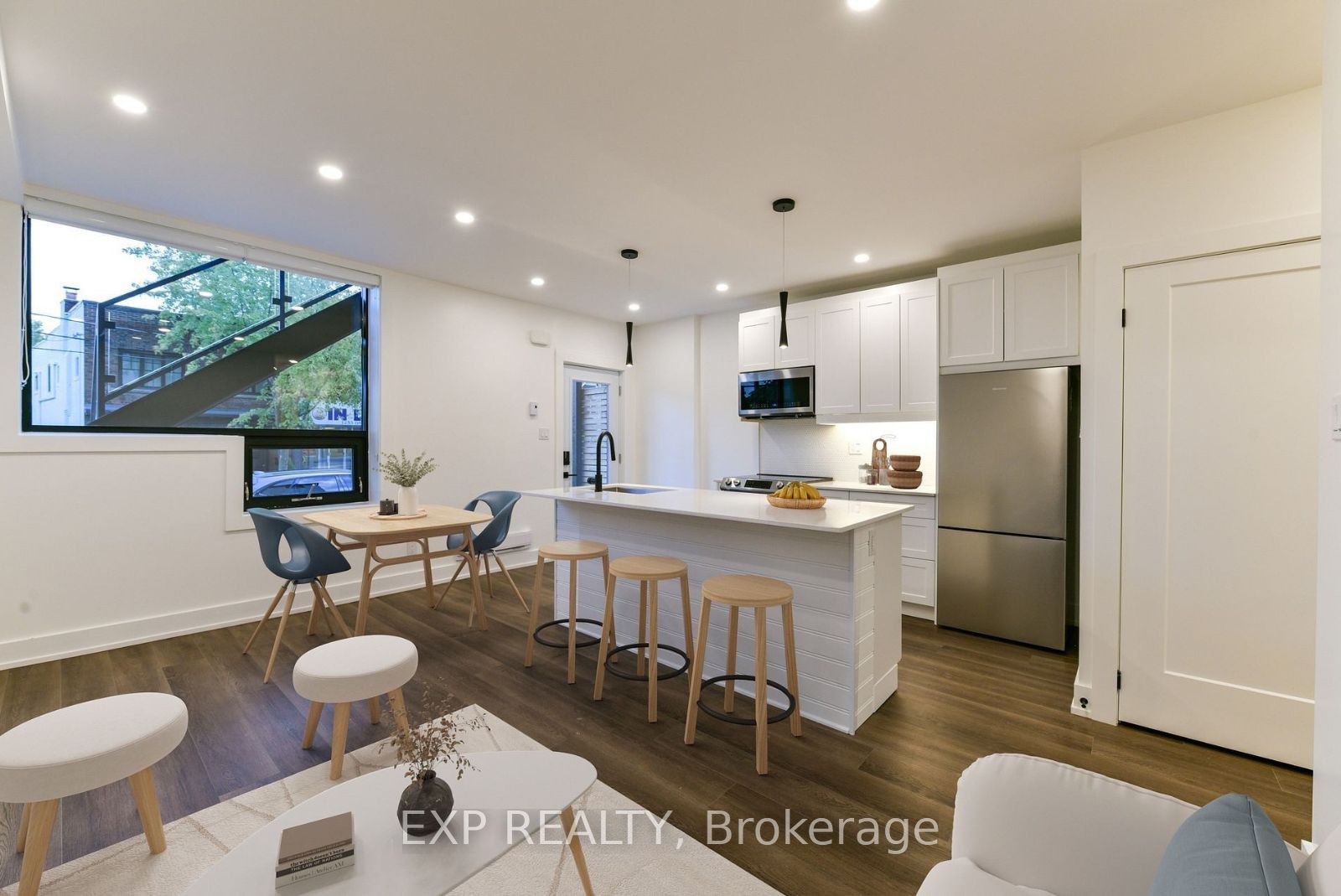 MLS #W12361287 image #2