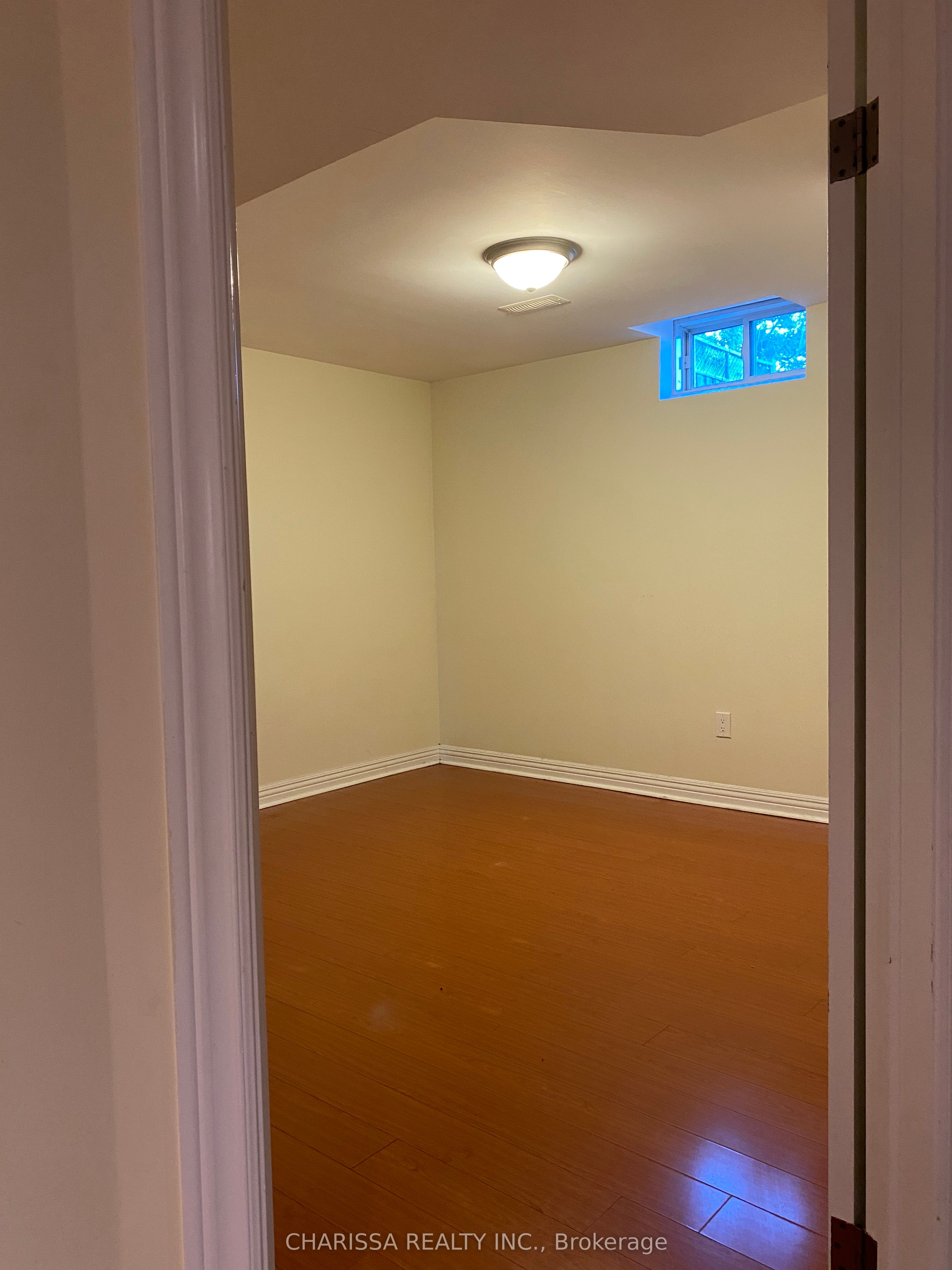 MLS #W12361325 image #12